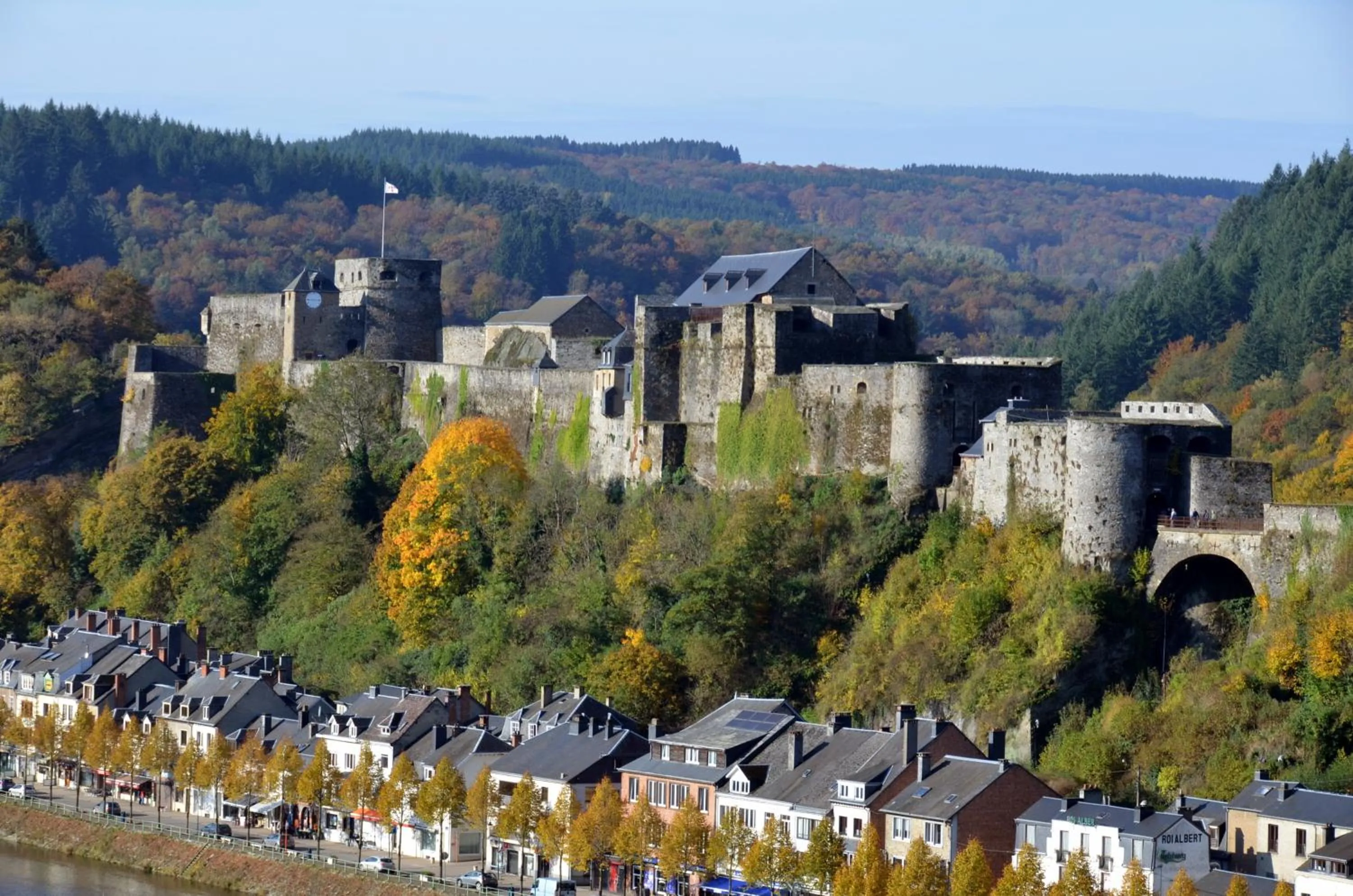 Natural landscape in Hôtel L'Amandier