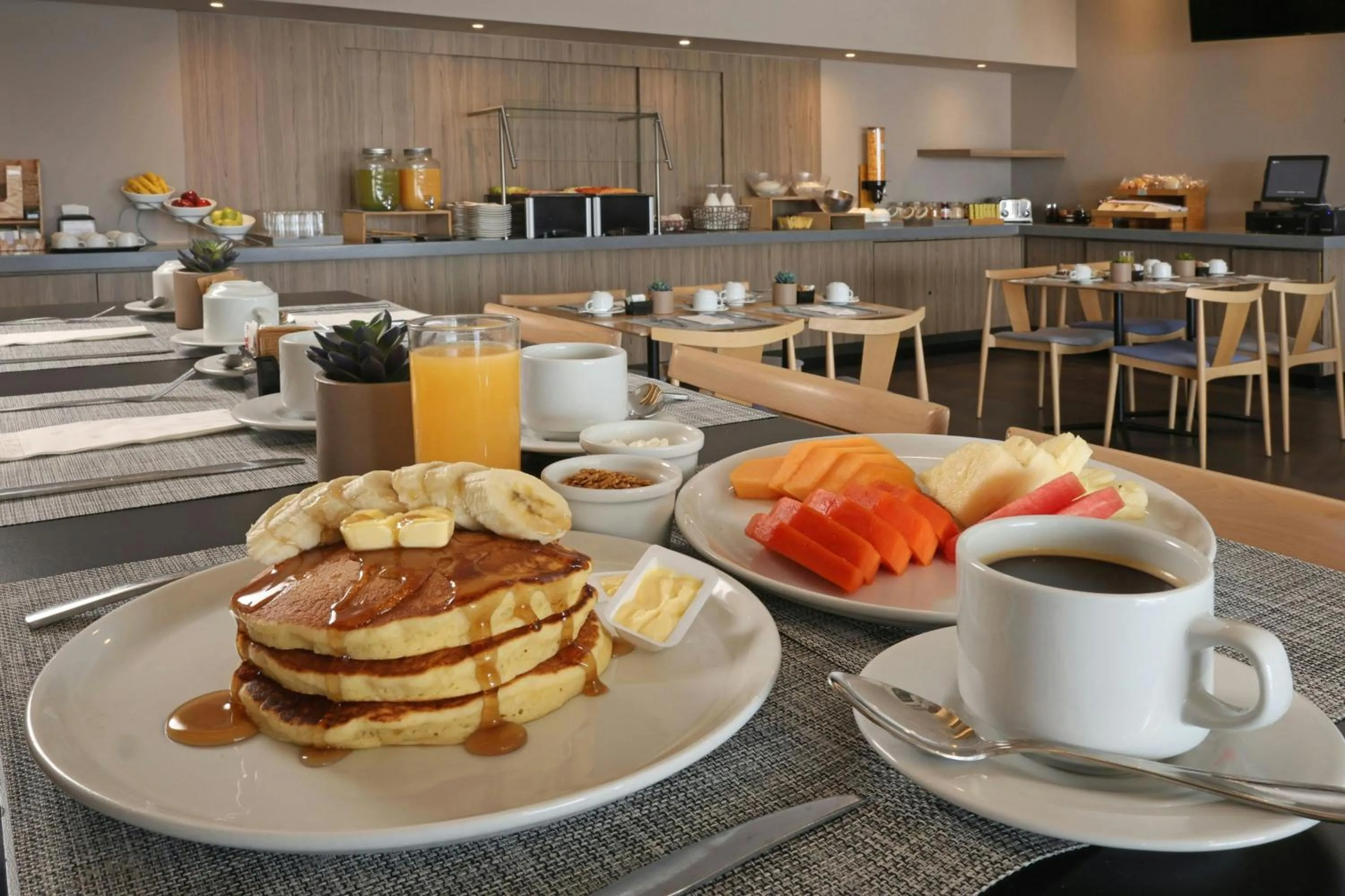 Breakfast in City Express Plus by Marriott Ciudad de México Mundo E