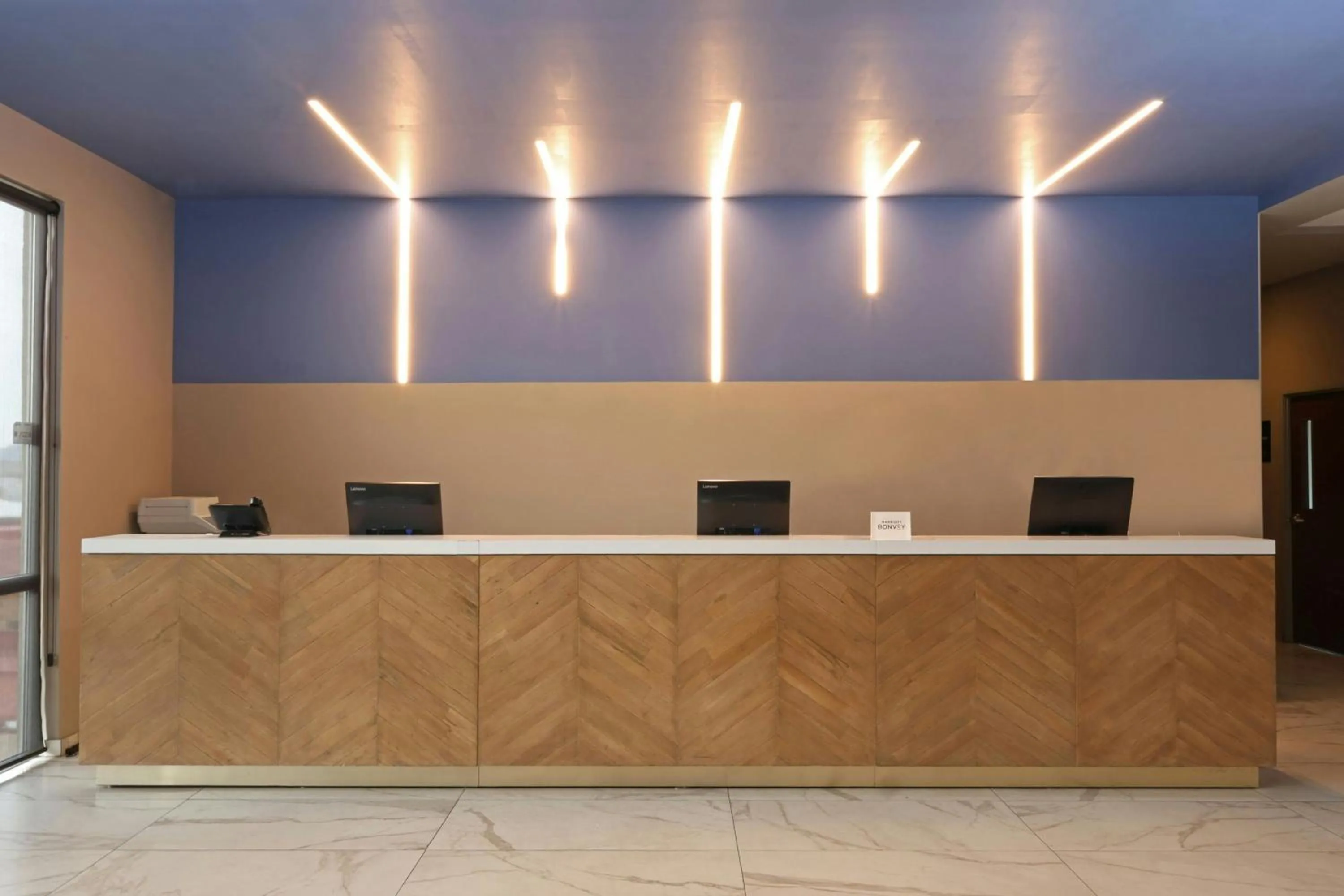 Lobby or reception in City Express Plus by Marriott Ciudad de México Mundo E