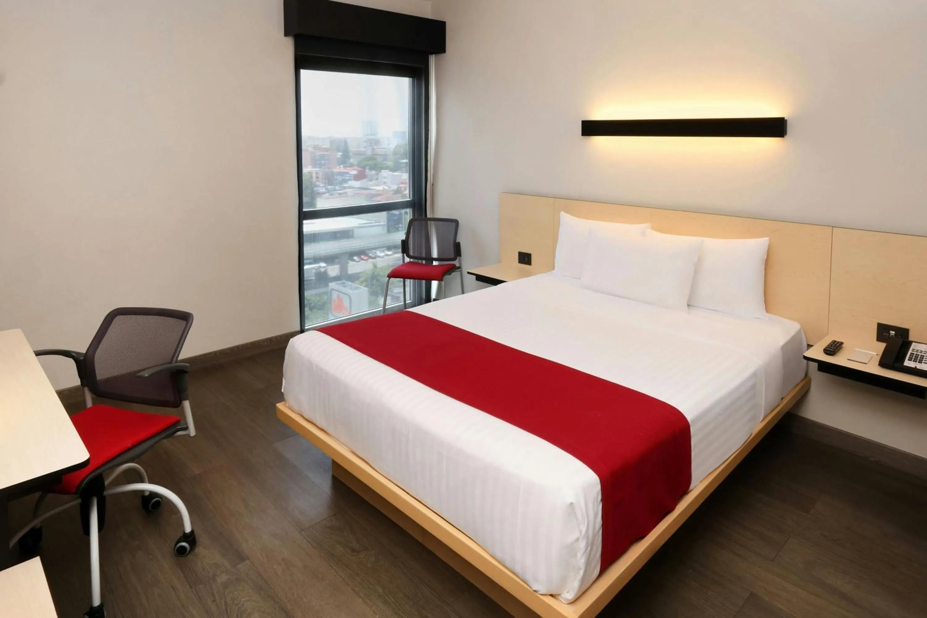 Bedroom, Bed in City Express Plus by Marriott Ciudad de México Mundo E