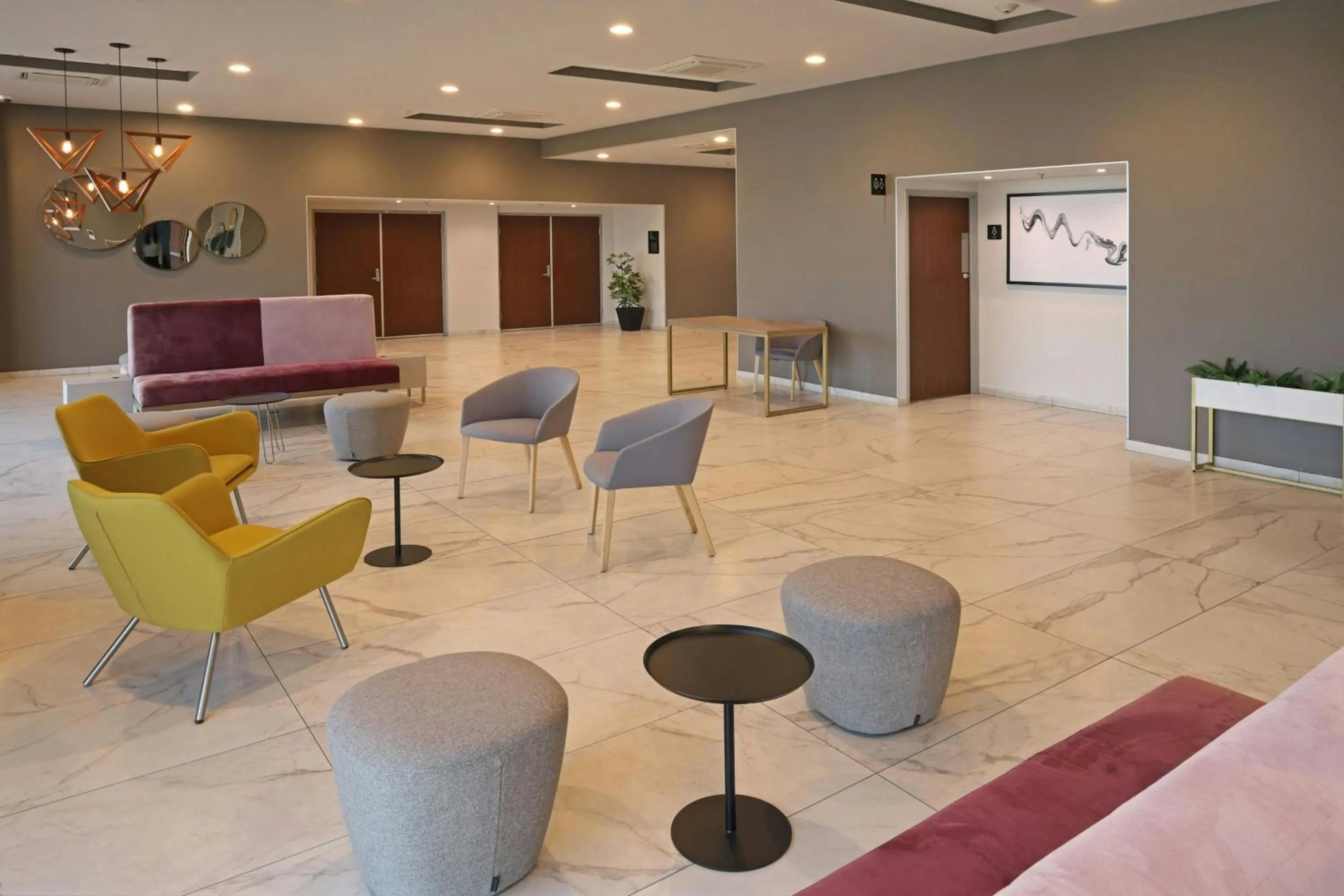 Lobby or reception in City Express Plus by Marriott Ciudad de México Mundo E