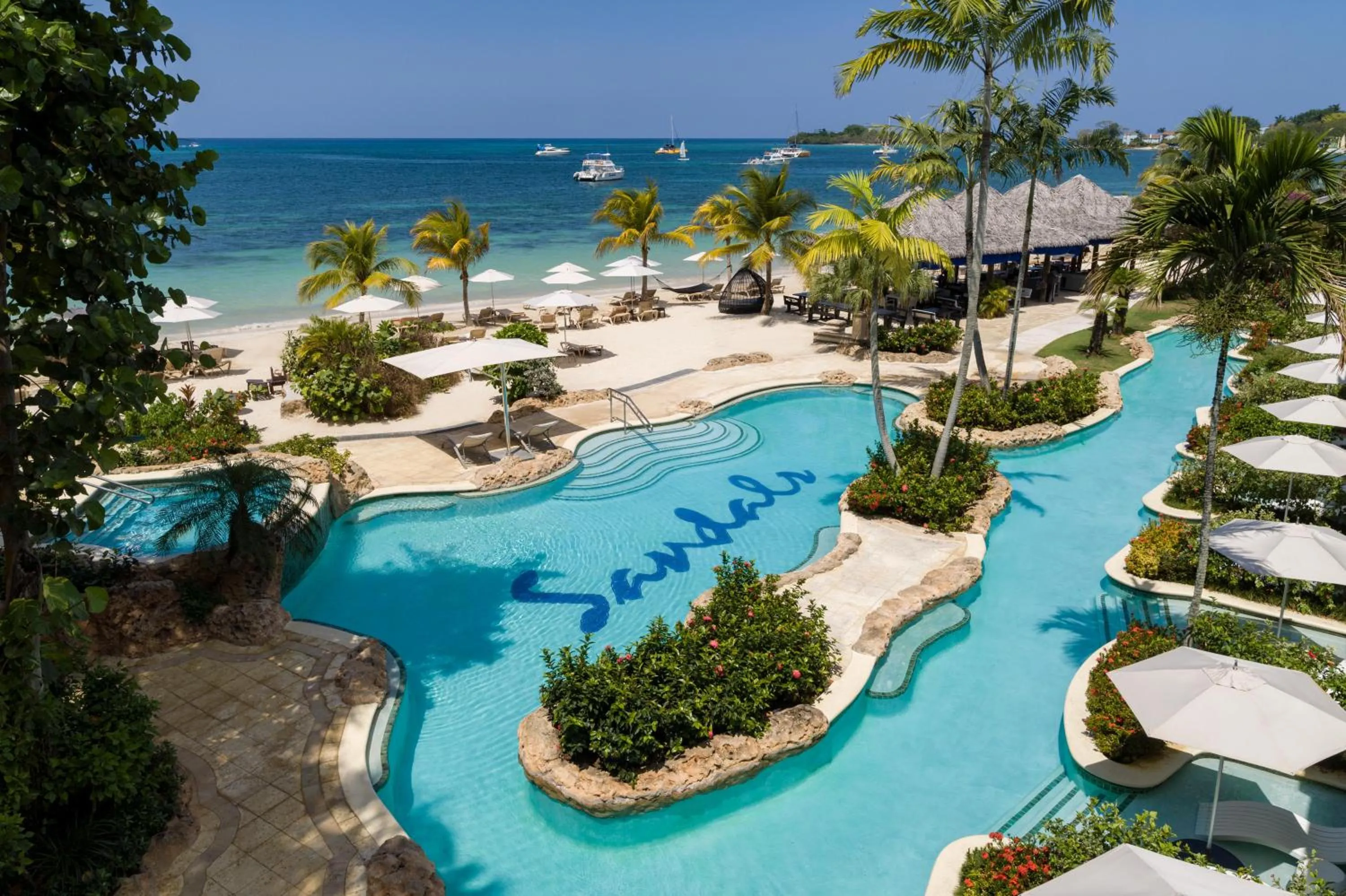 Swimming pool in Sandals Negril Beach All Inclusive Resort and Spa - Couples Only