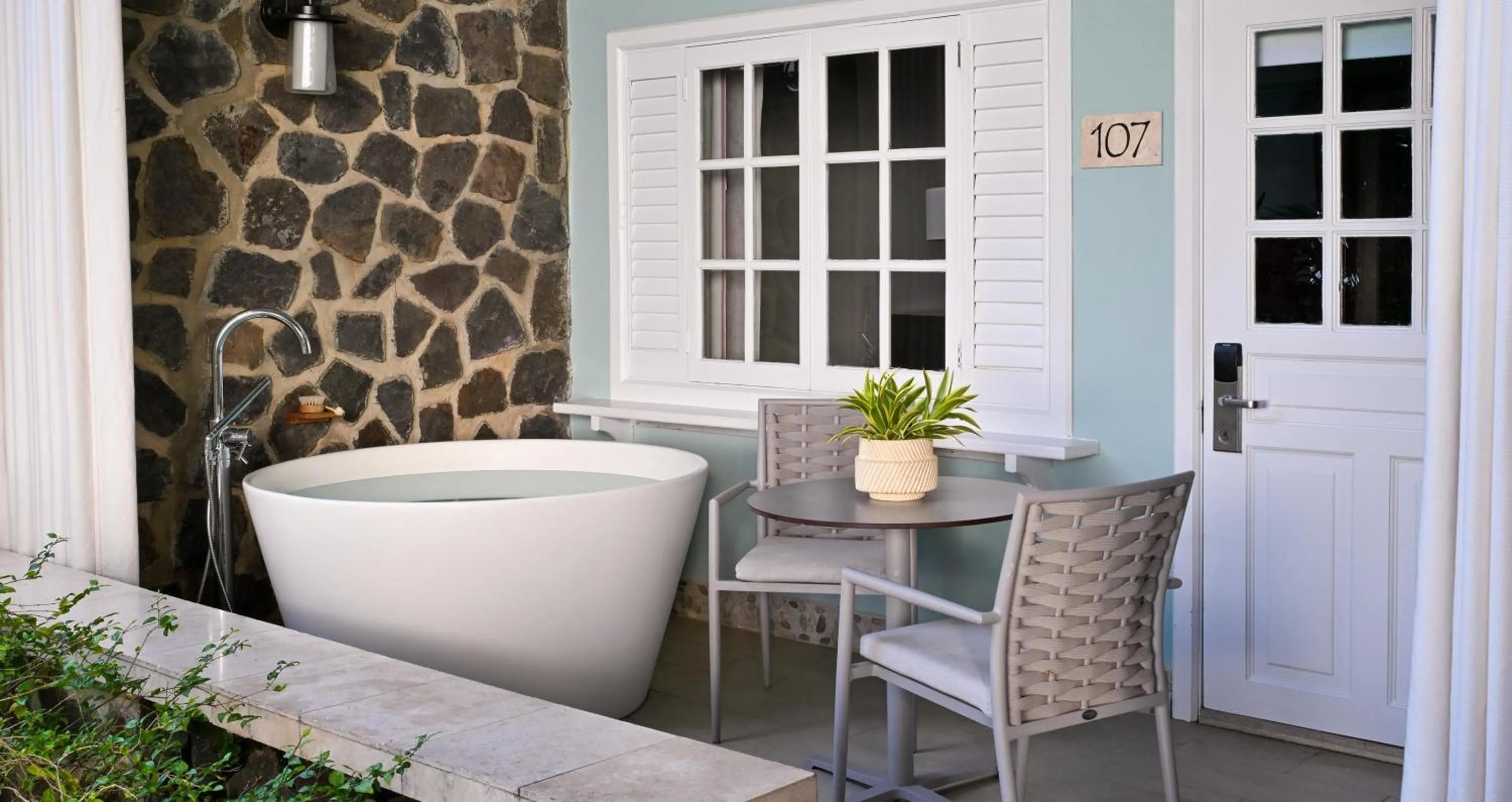 Bathroom in Sandals Halcyon Beach All Inclusive - Couples Only