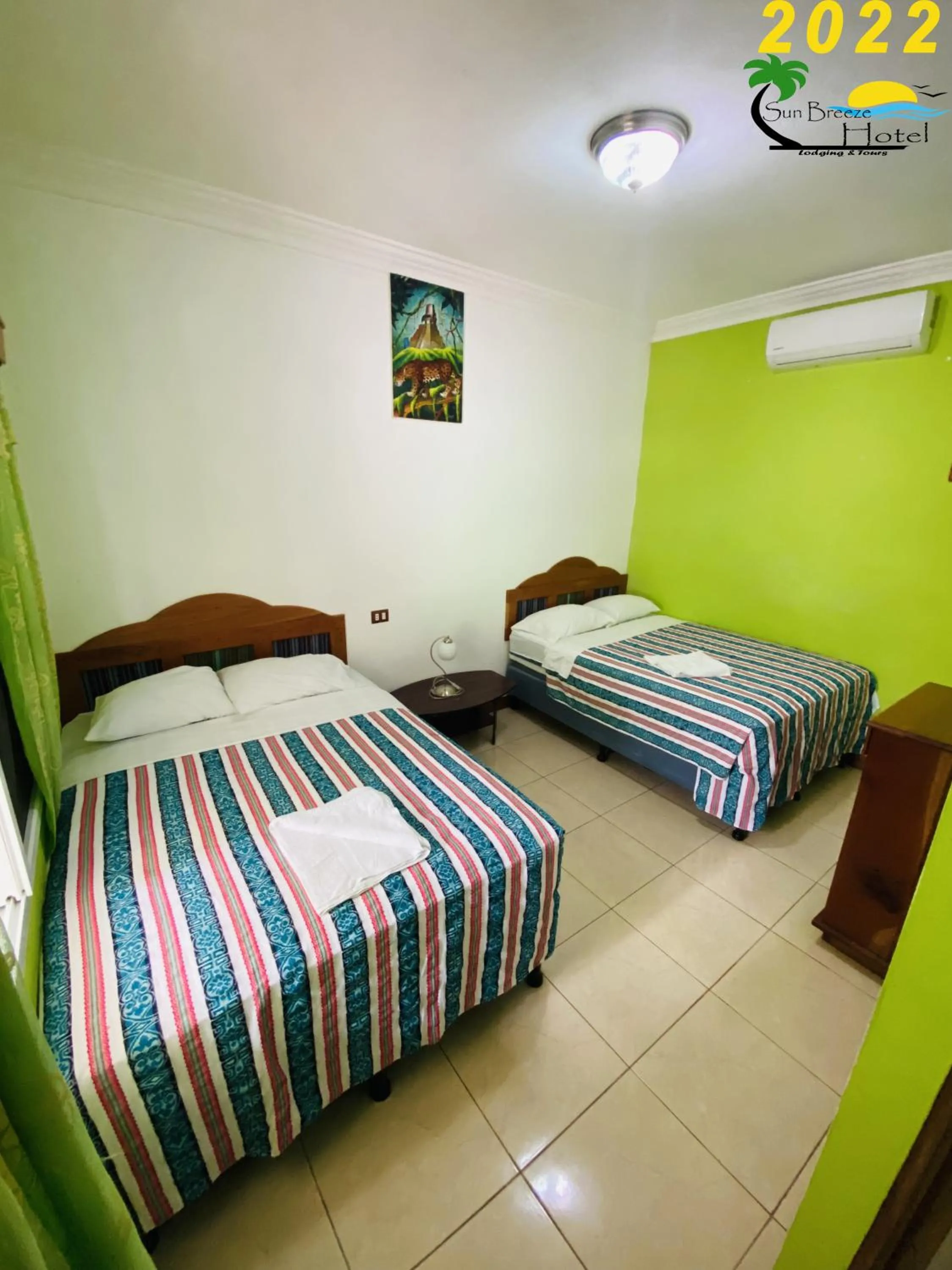 Photo of the whole room, Bed in Sun Breeze Hotel