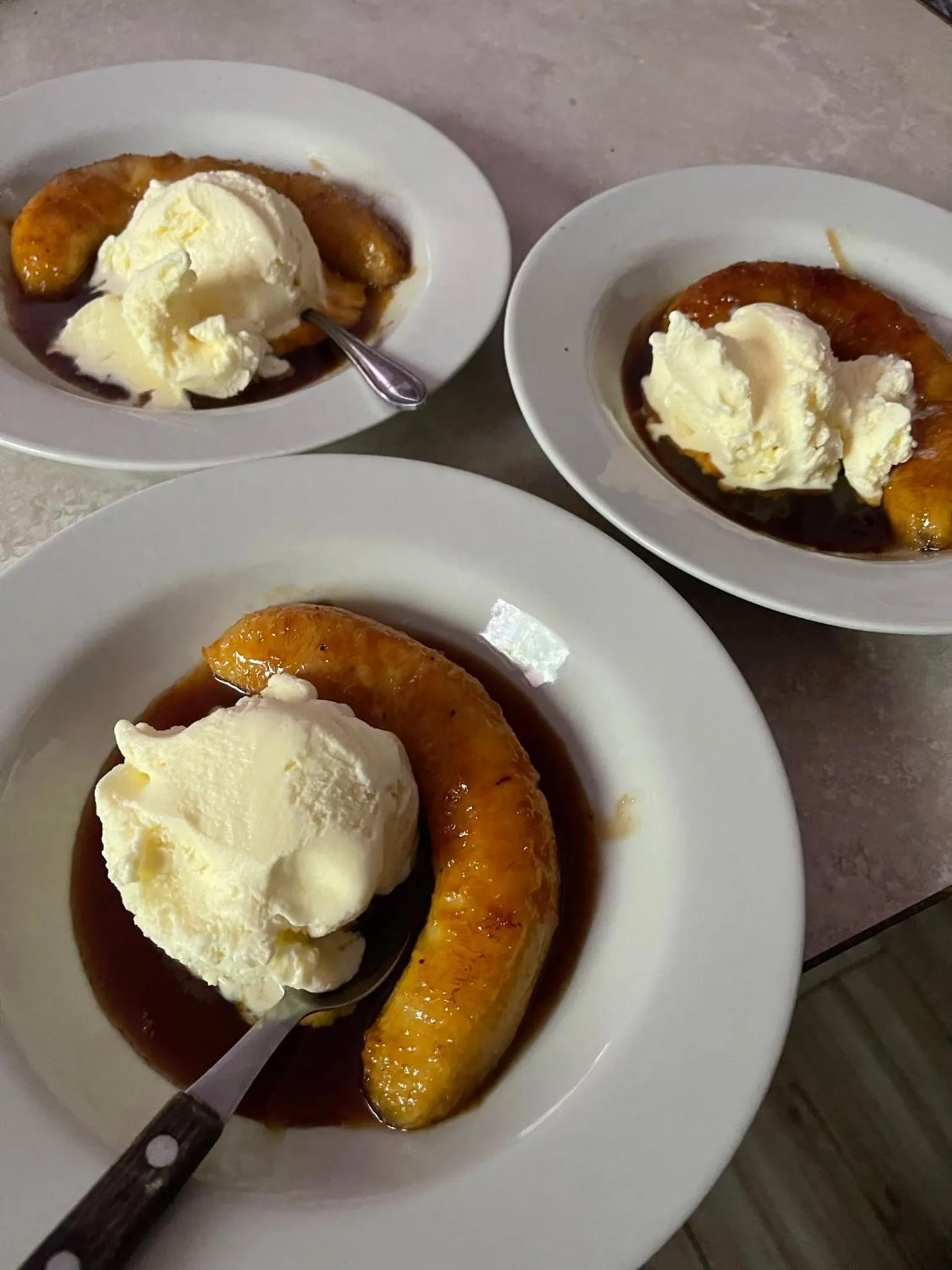 Food and drinks in Hotel Mon Ami