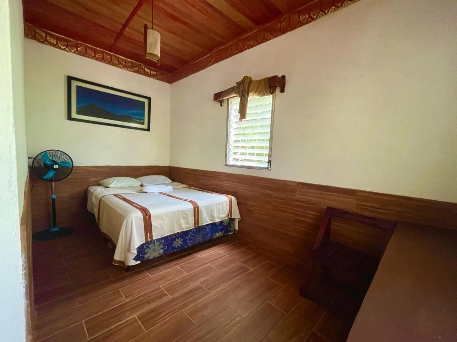 Garden, Bed in Hotel Mon Ami