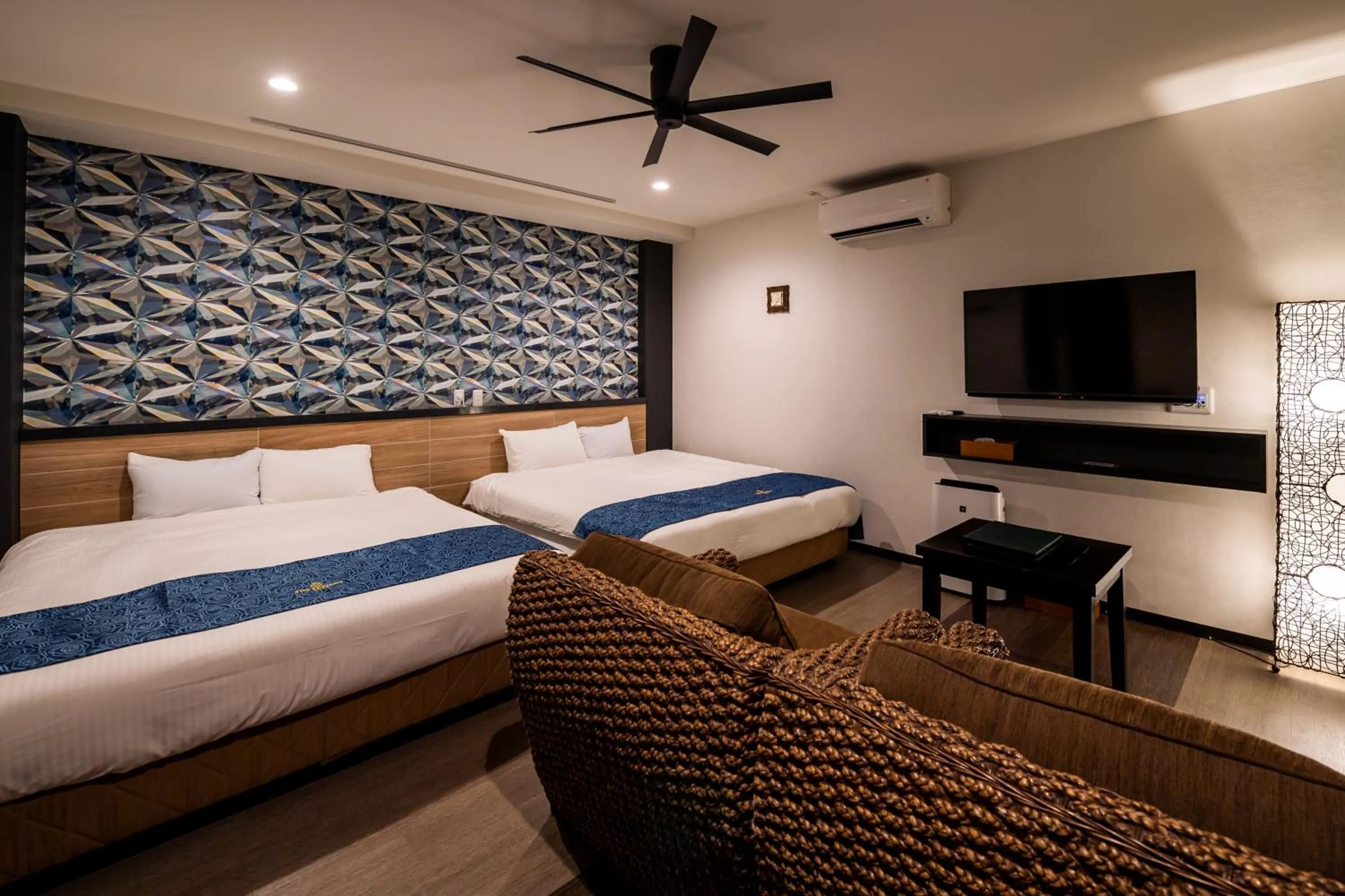 Bed in The Peridot Smart Hotel Tancha Ward