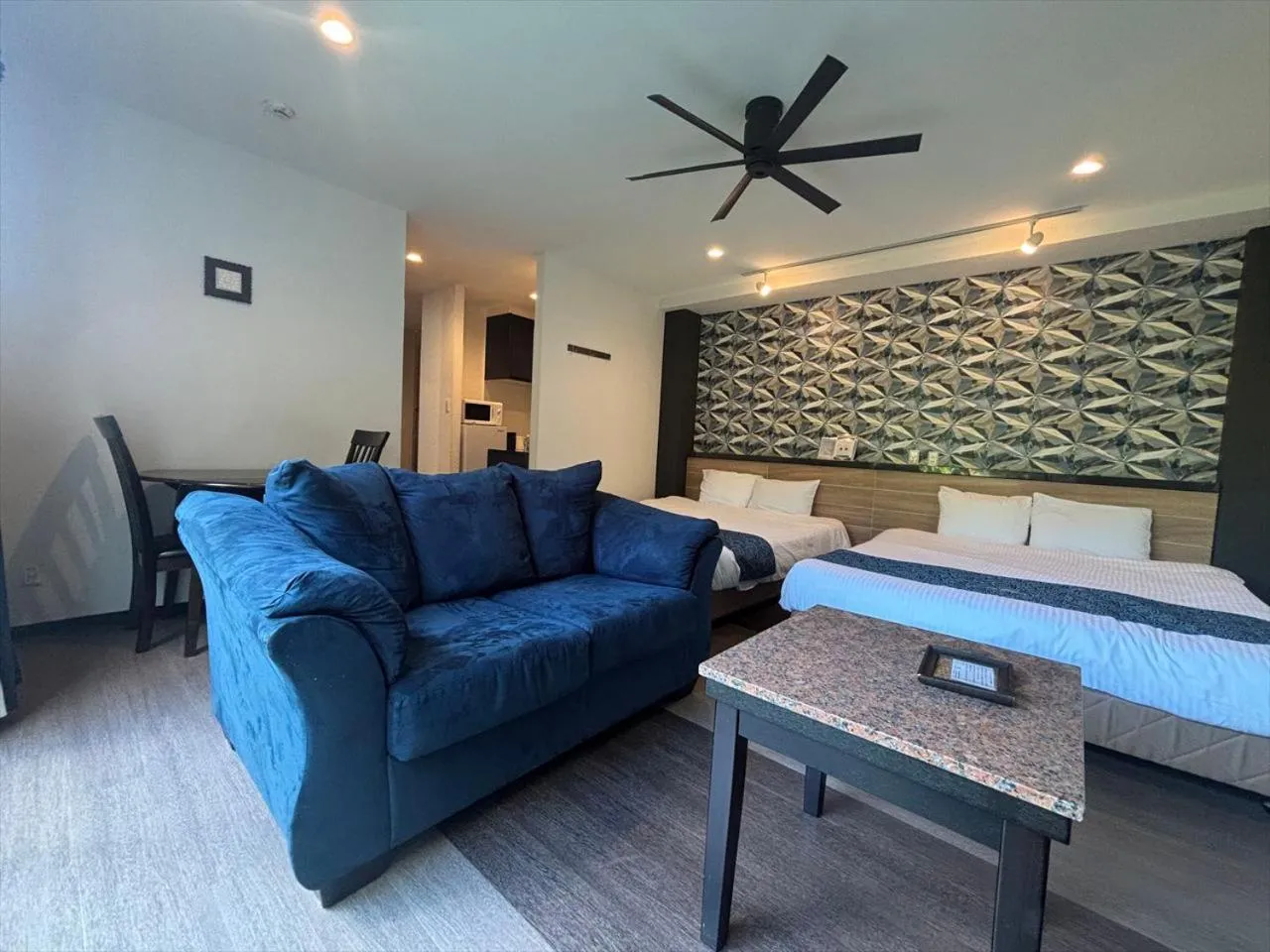 The Peridot Smart Hotel Tancha Ward