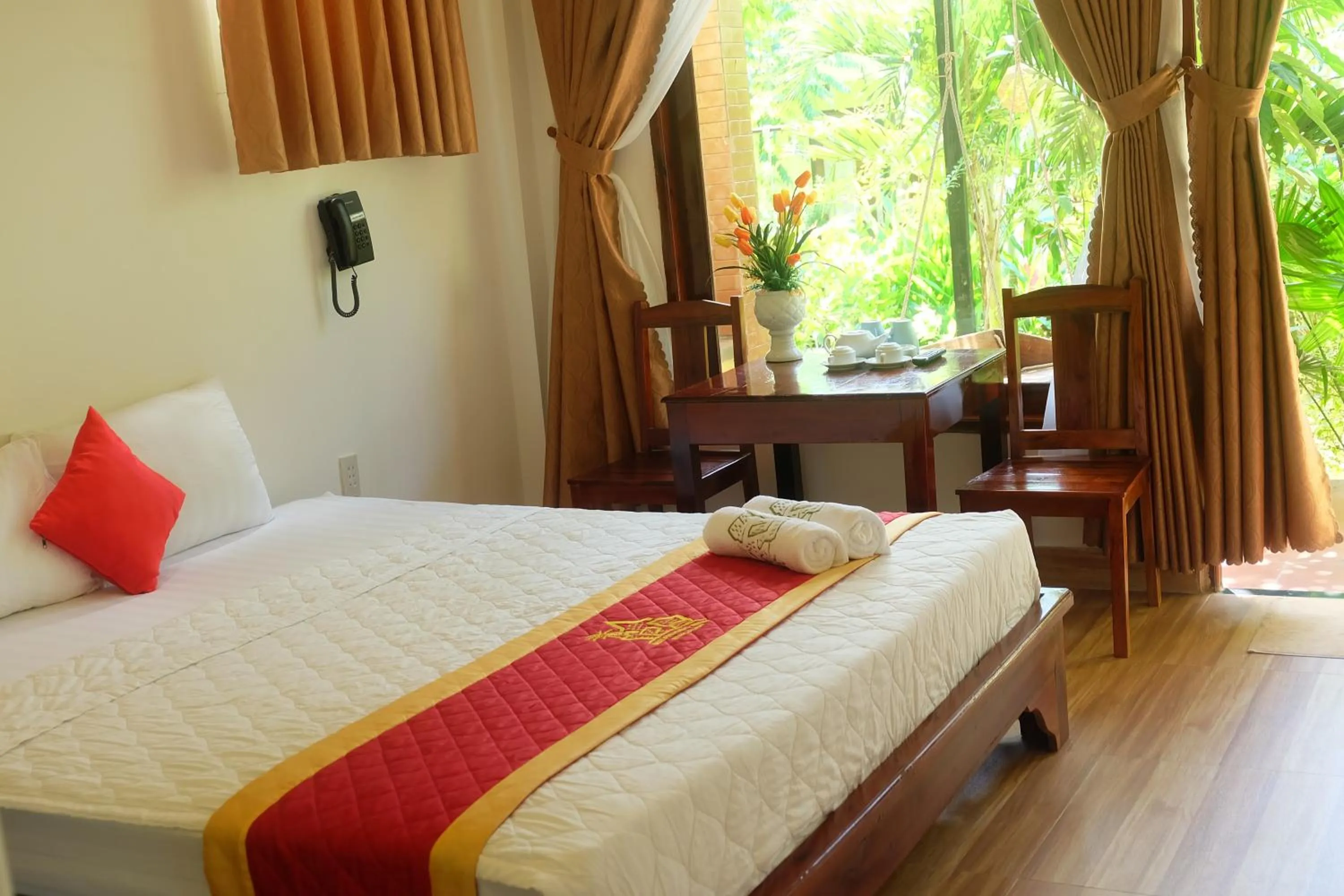 Bed in Mai Binh Phuong Bungalow