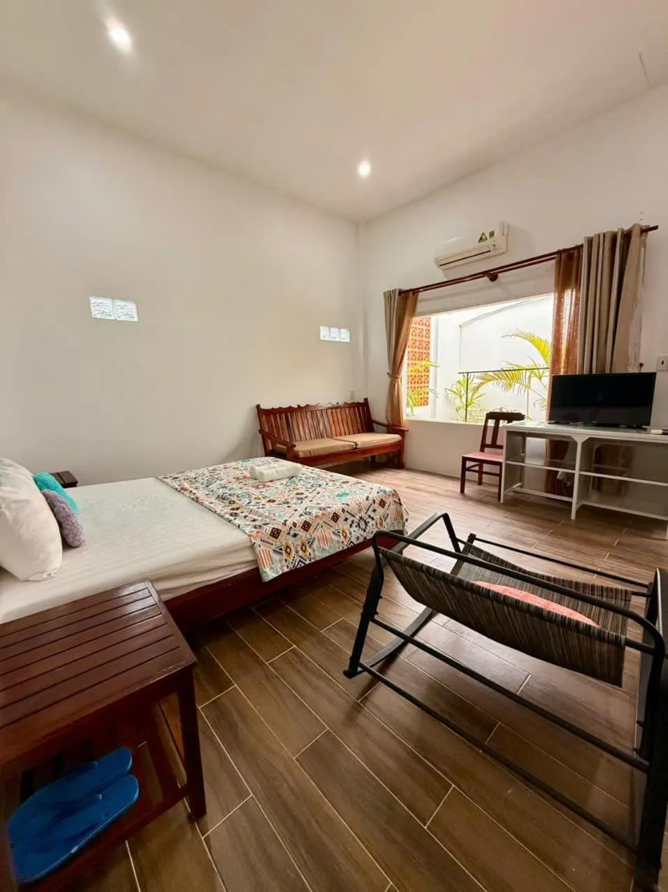 Property building, Bed in Mai Binh Phuong Bungalow
