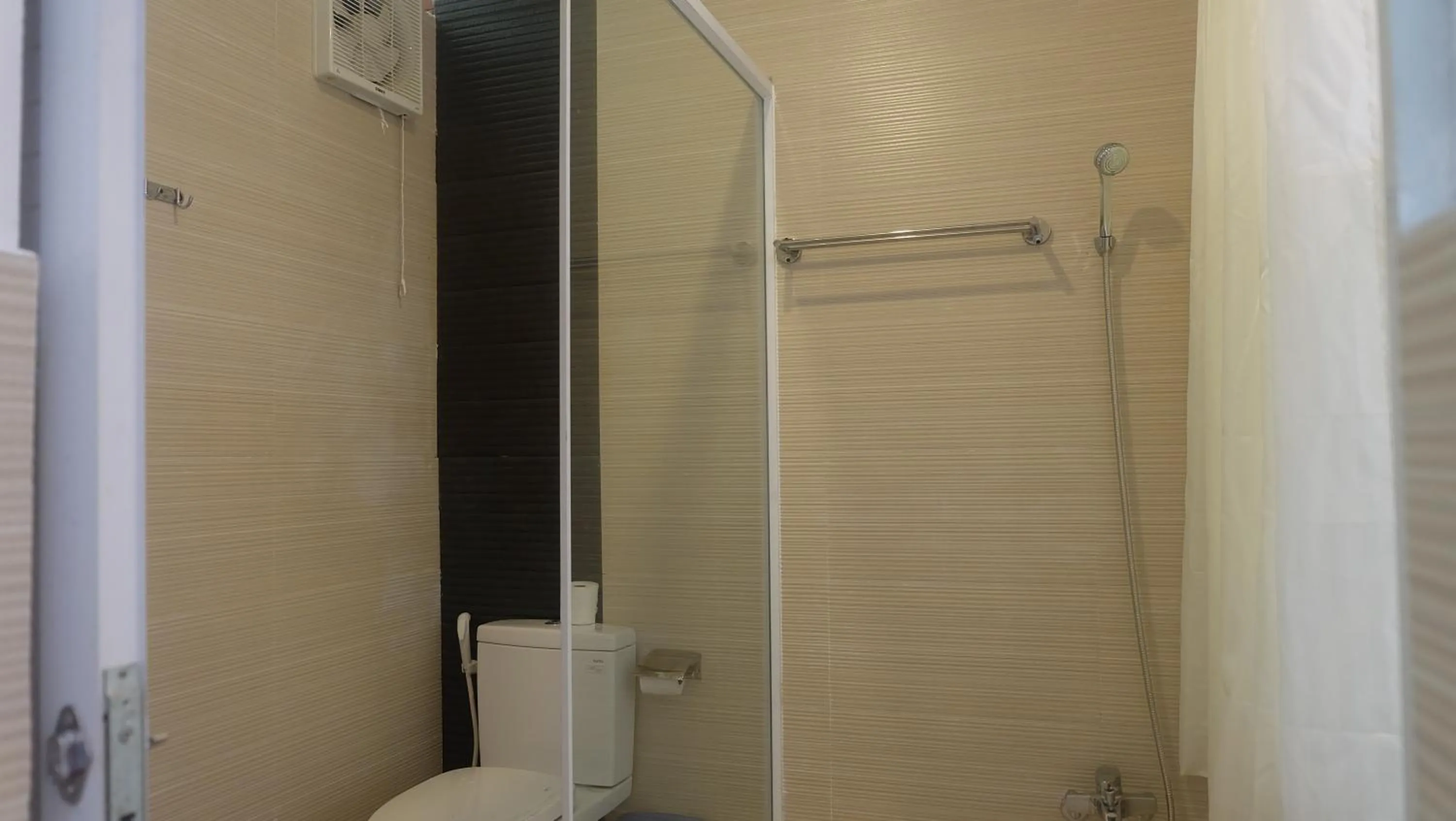 Bathroom in Mai Binh Phuong Bungalow