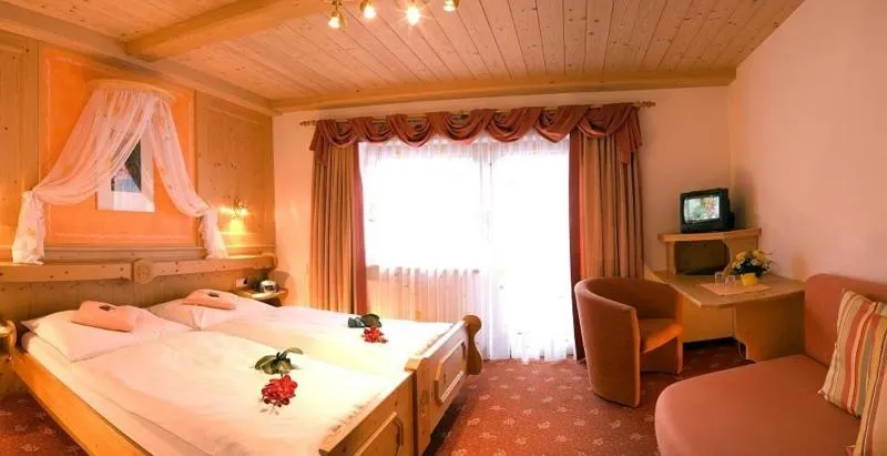 Bed in Pension Sunnberg