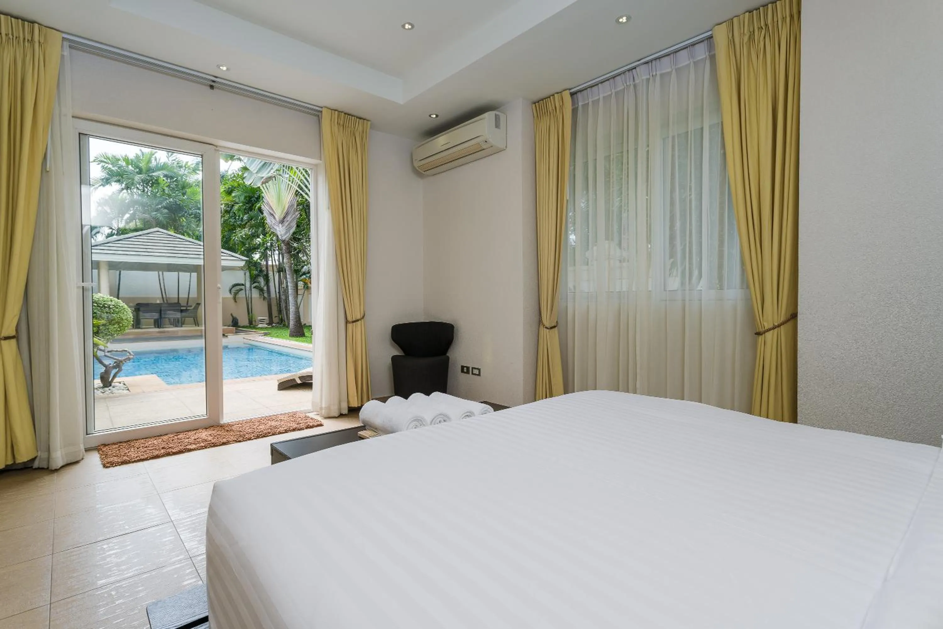 Bedroom in Luxury Pool Villa 3BR 6-8 persons