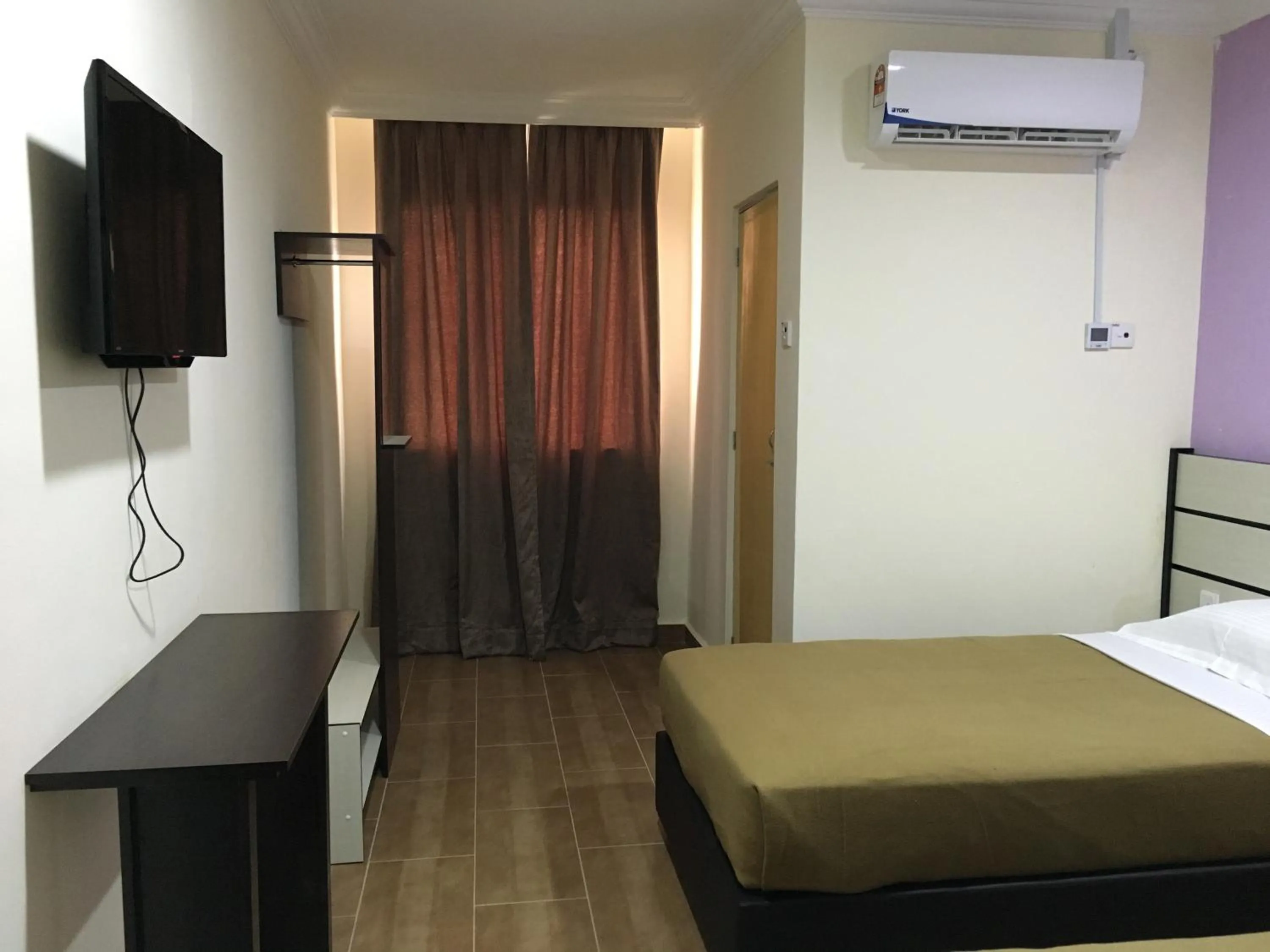 View (from property/room), Bed in Grand Business Hotel