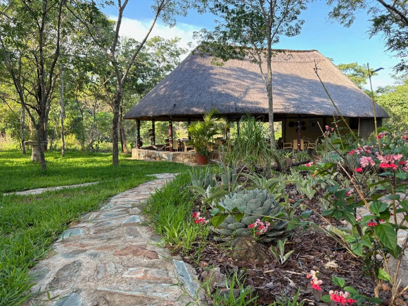 Restaurant/places to eat in Musangano Lodge