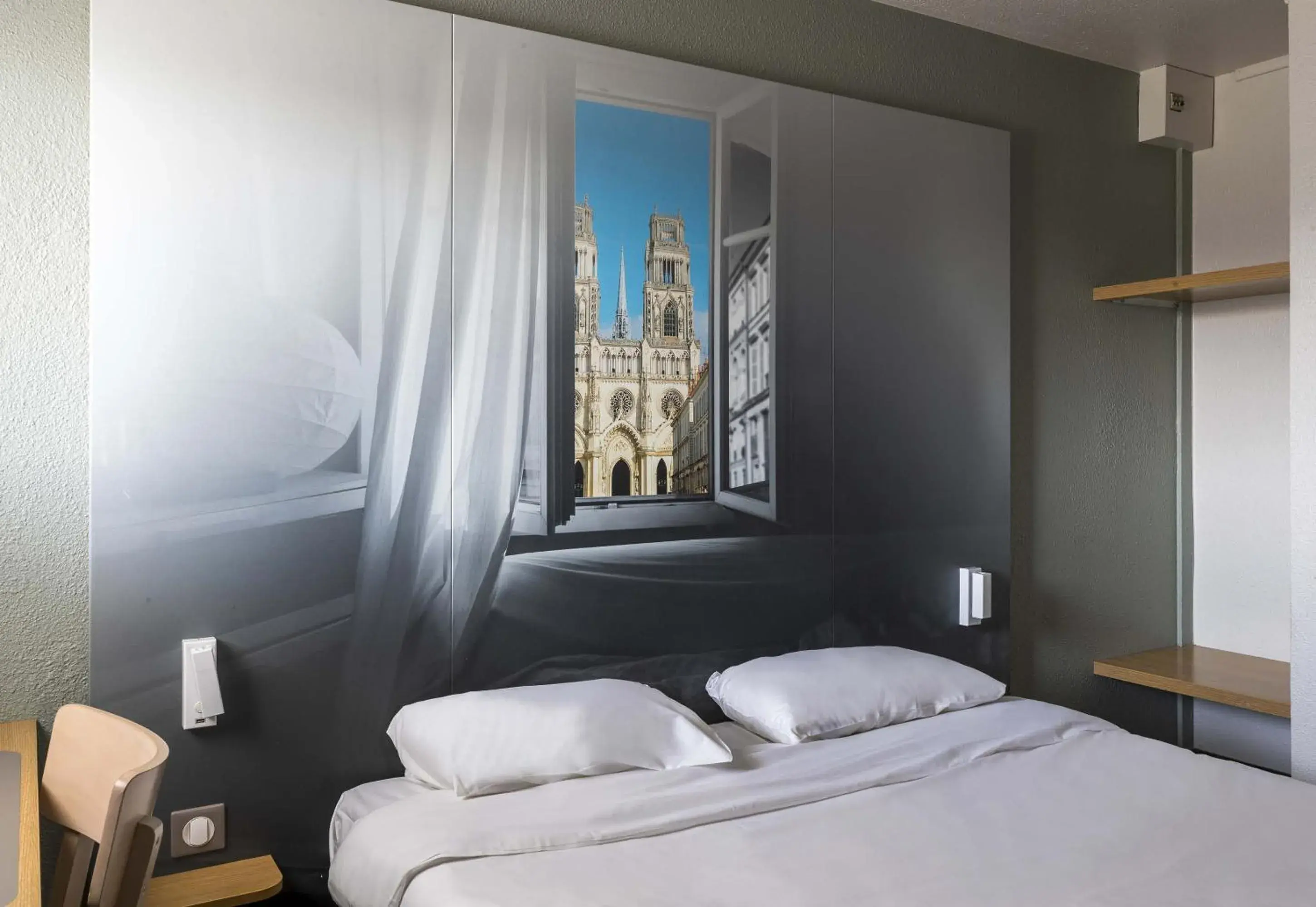 Double Room in B&B HOTEL Orléans Ouest La Chapelle-Saint-Mesmin Double Room in B&B HOTEL Orléans Ouest La Chapelle-Saint-Mesmin