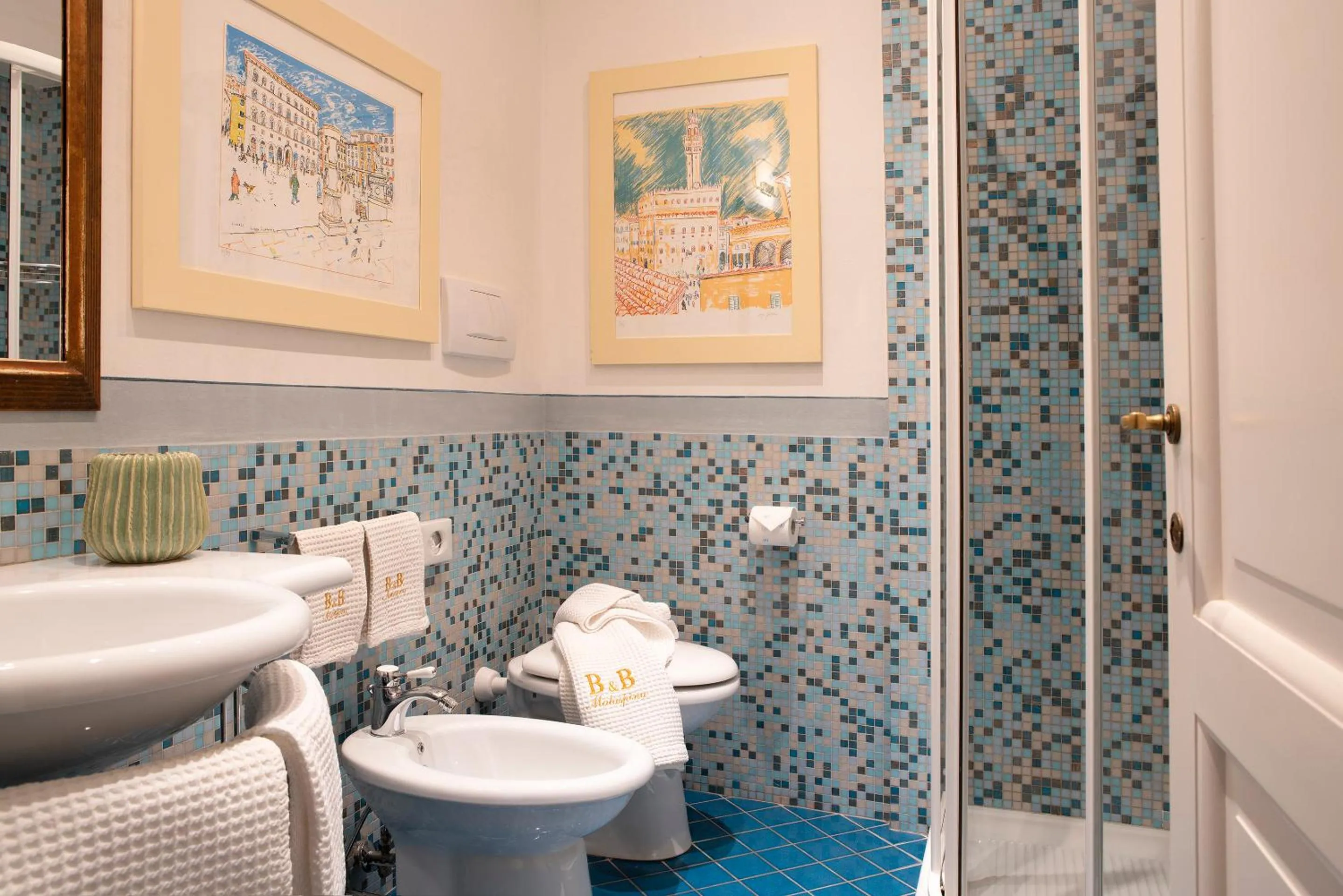 Bathroom in Palazzo Malaspina B&B