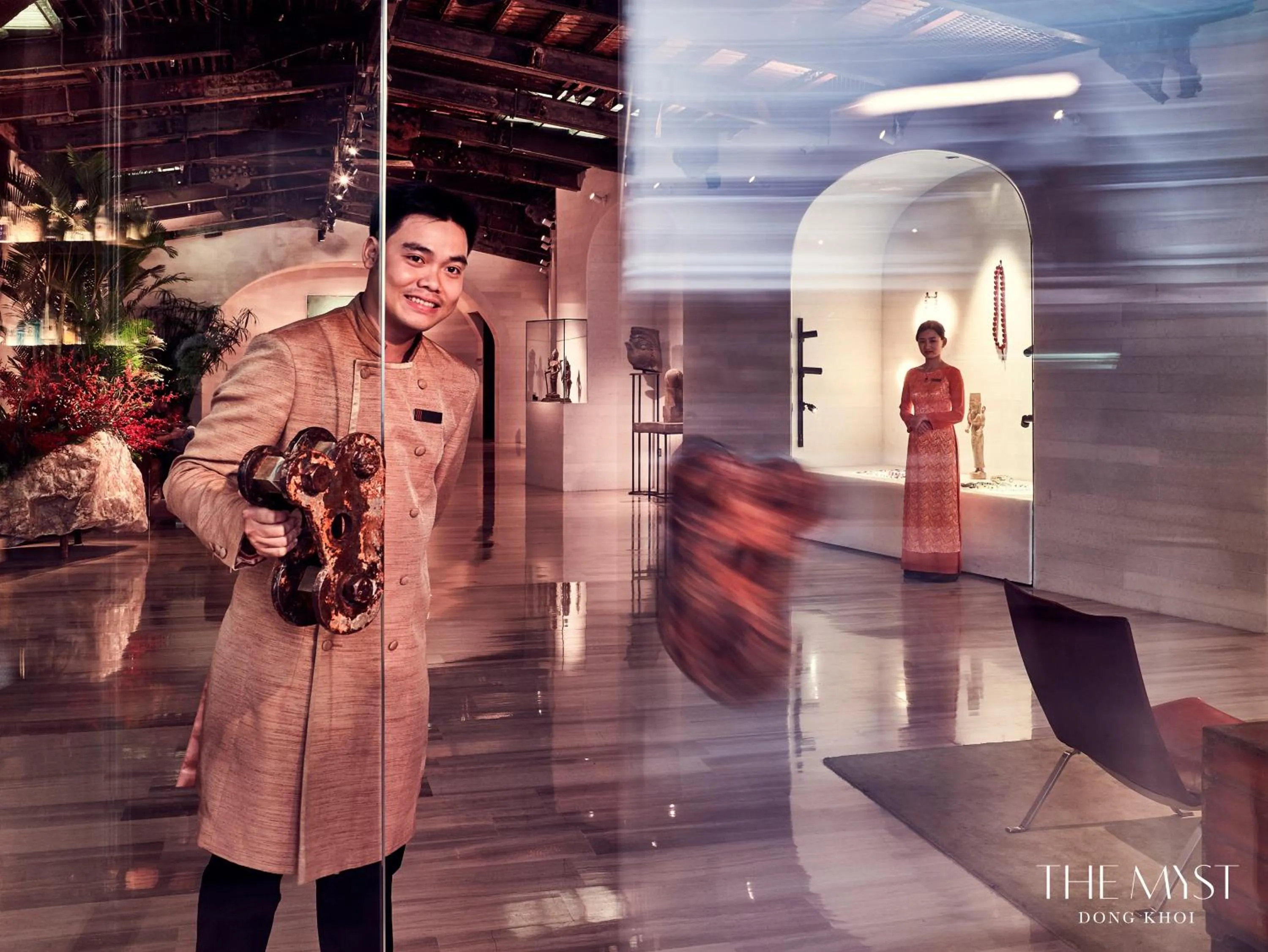 Staff in The Myst Dong Khoi