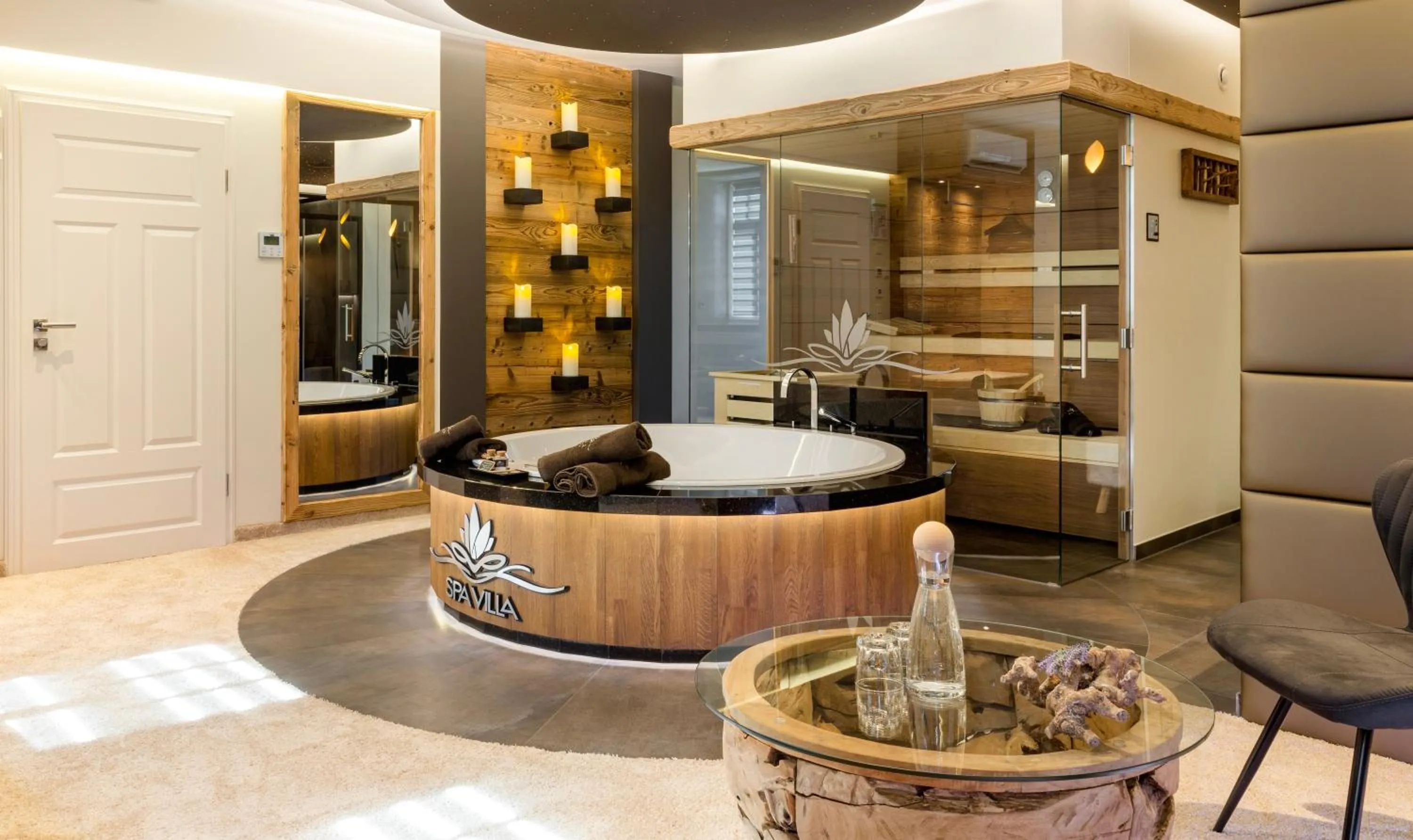 Hot Tub in Hotel SPA VILLA Beauty & Wellness Resort