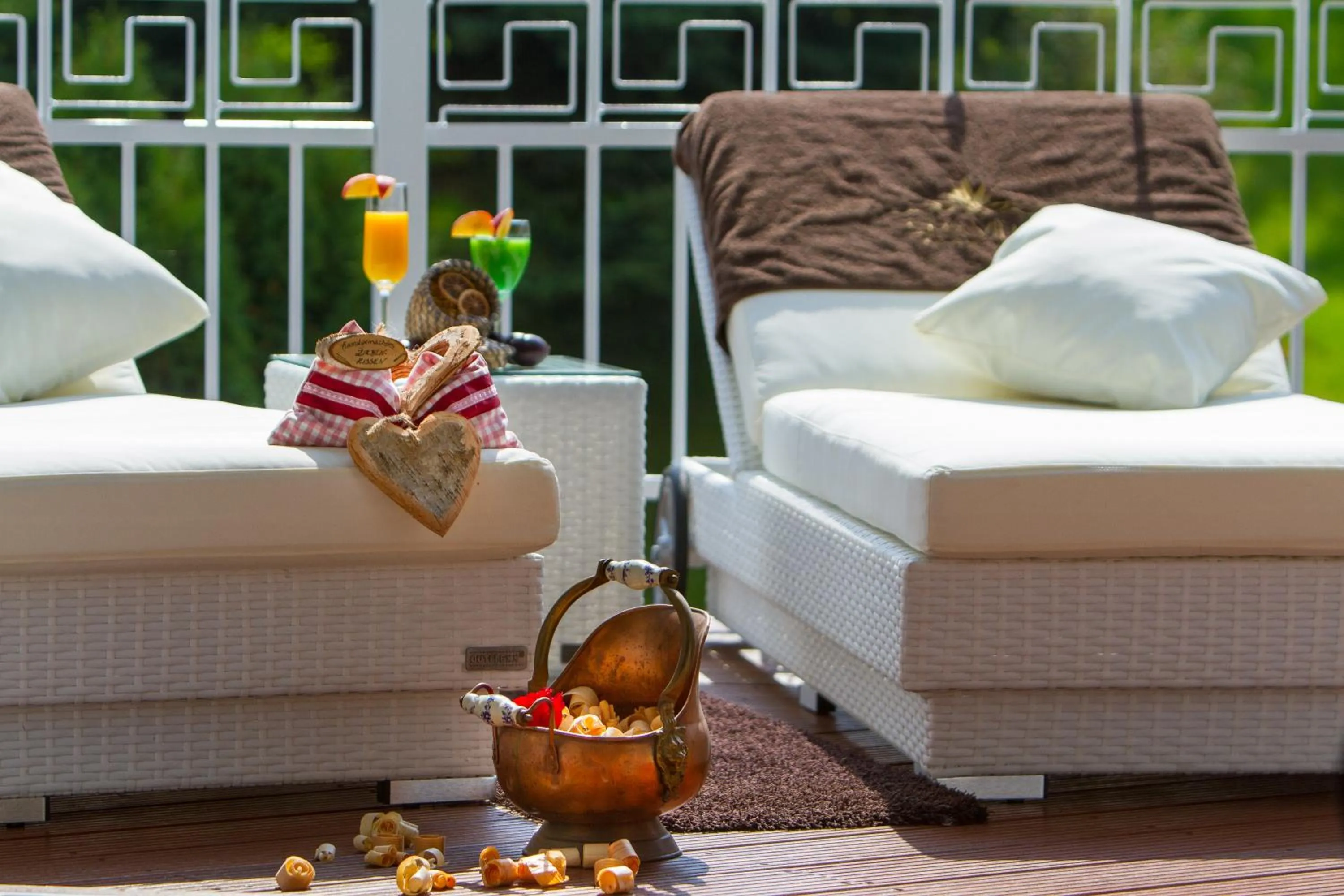Garden view, Bed in Hotel SPA VILLA Beauty & Wellness Resort