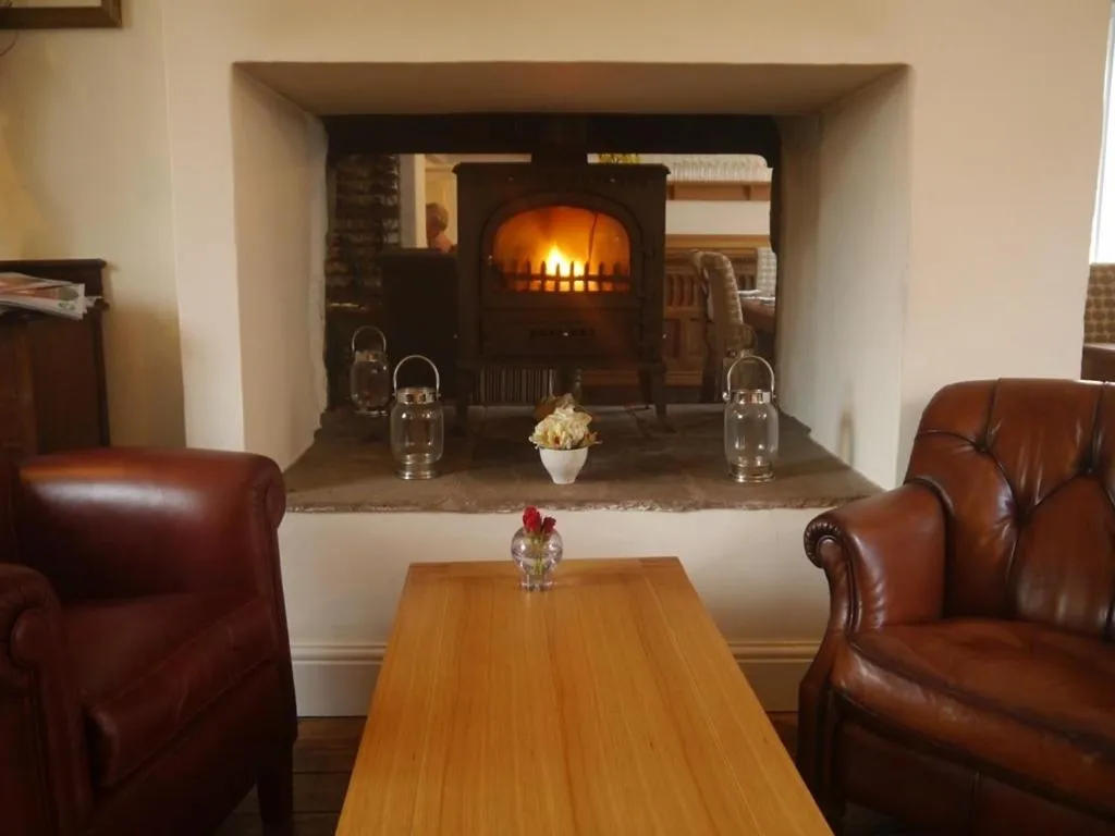 Living room in 3 Millstones Inn