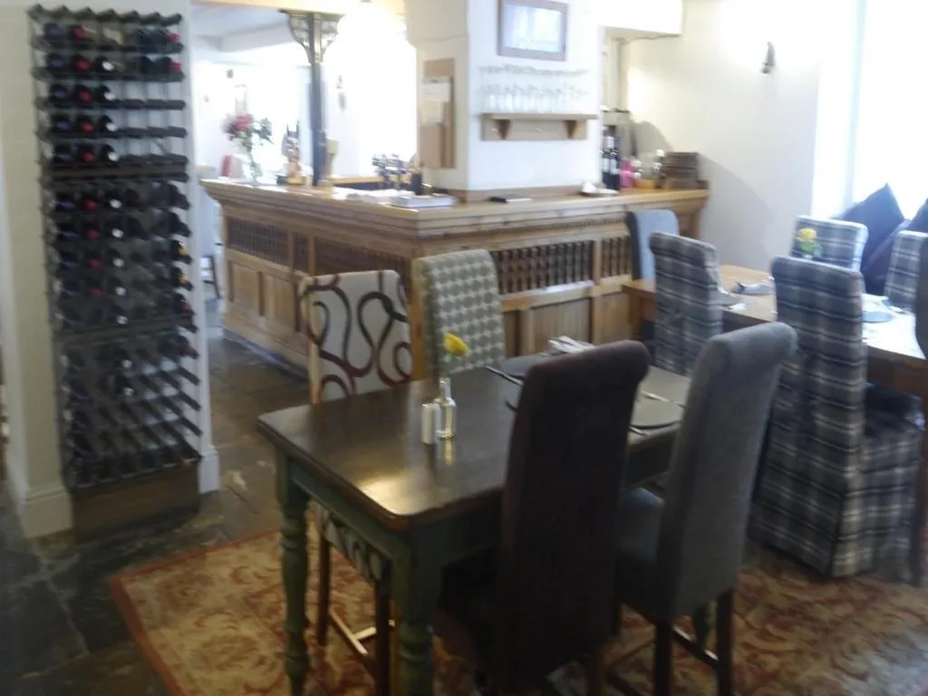 Dining area in 3 Millstones Inn
