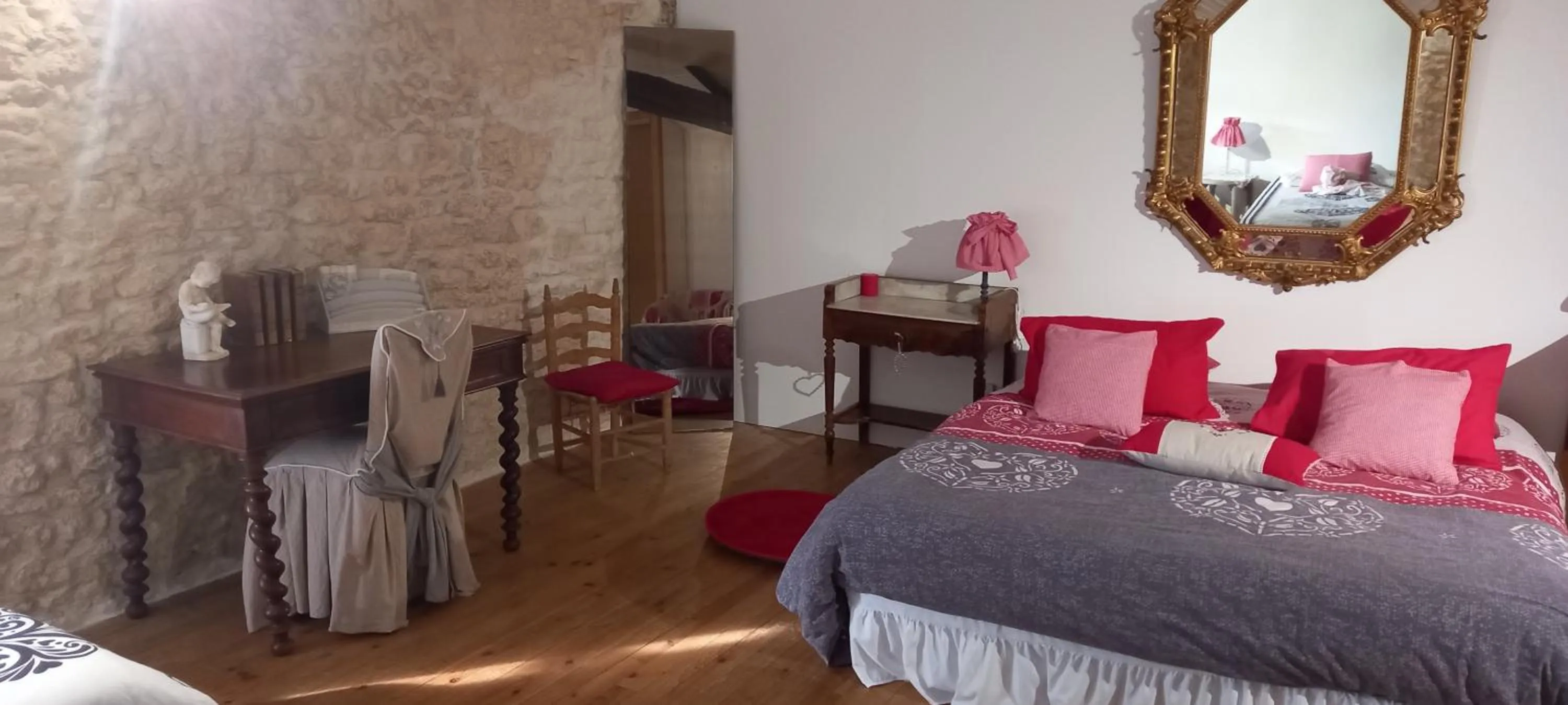 Bed in Les Demeures de la Laigne