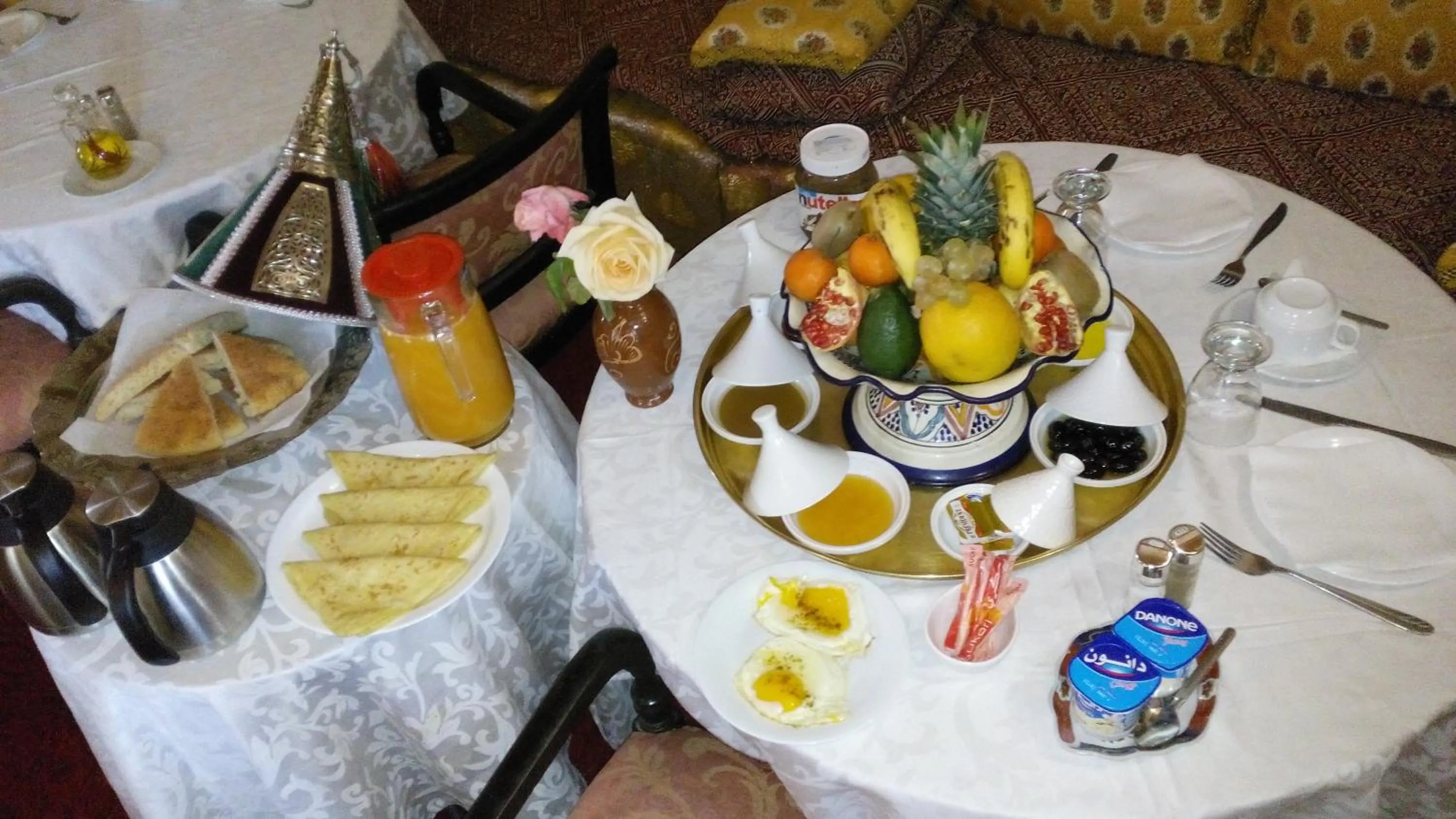 Meals in Villa Pomme d'Or