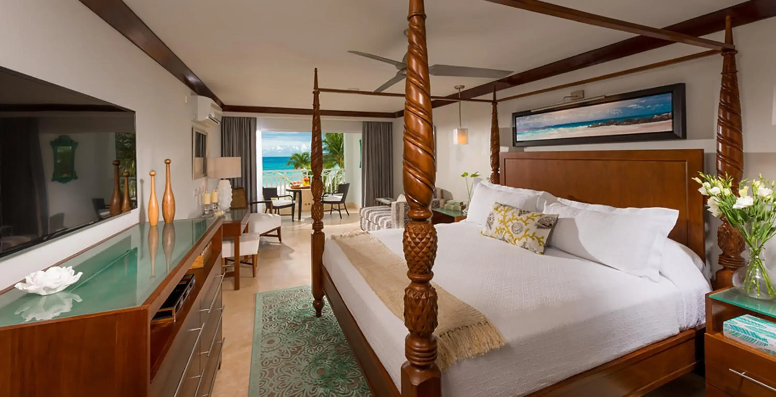 Beachfront Honeymoon Club Level Suite in Sandals Barbados All Inclusive - Couples Only Beachfront Honeymoon Club Level Suite in Sandals Barbados All Inclusive - Couples Only