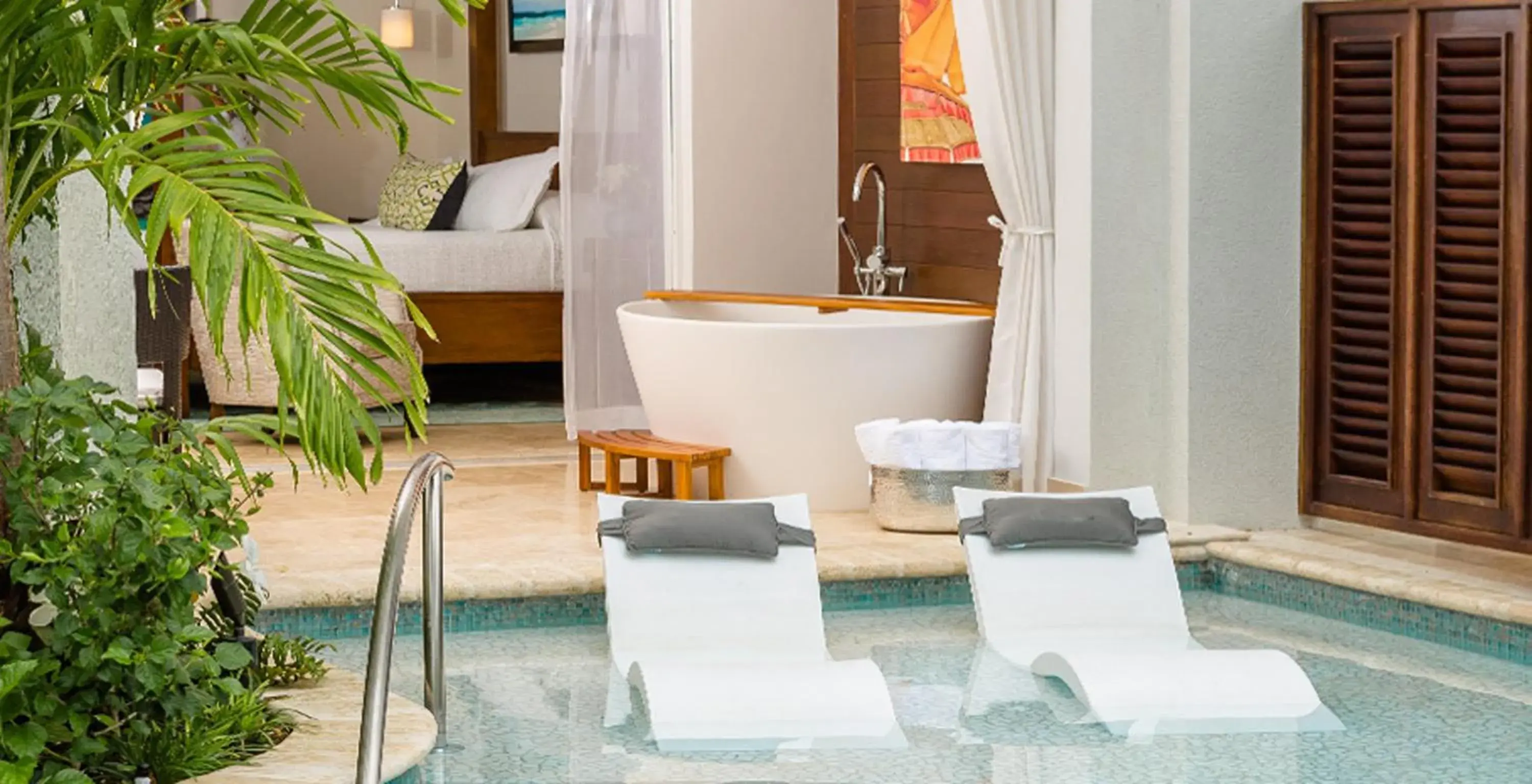 Crystal Lagoon Swim Up Club Level Luxury Room with Patio Tranquility Soaking Tub in Sandals Barbados All Inclusive - Couples Only Crystal Lagoon Swim Up Club Level Luxury Room with Patio Tranquility Soaking Tub in Sandals Barbados All Inclusive - Couples Only