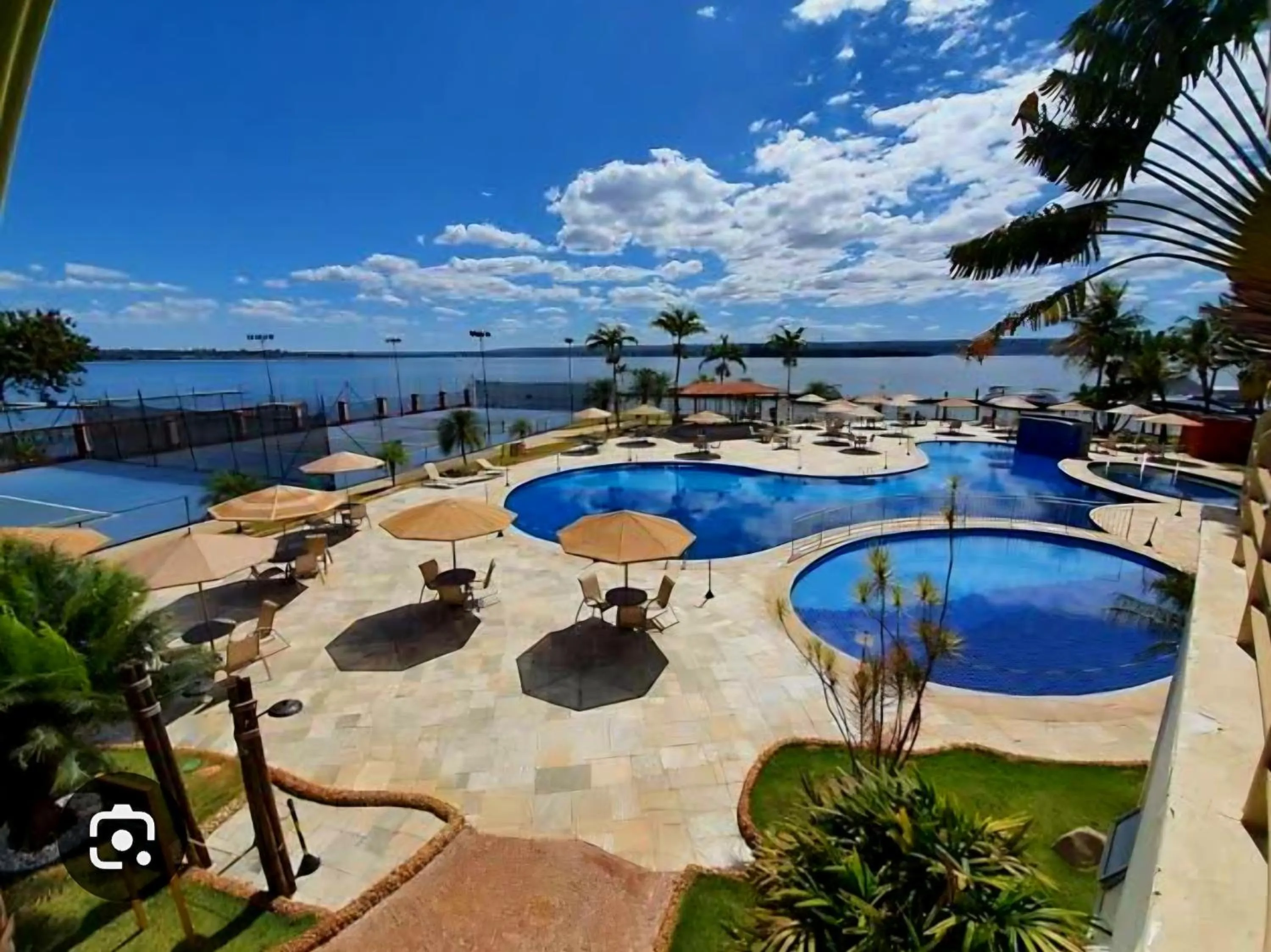 Swimming pool in Premier Residence