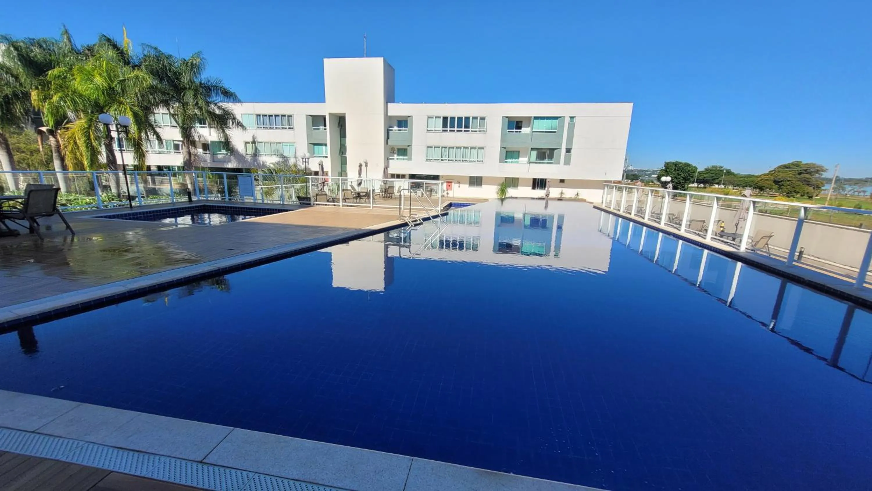 Swimming pool in Premier Residence
