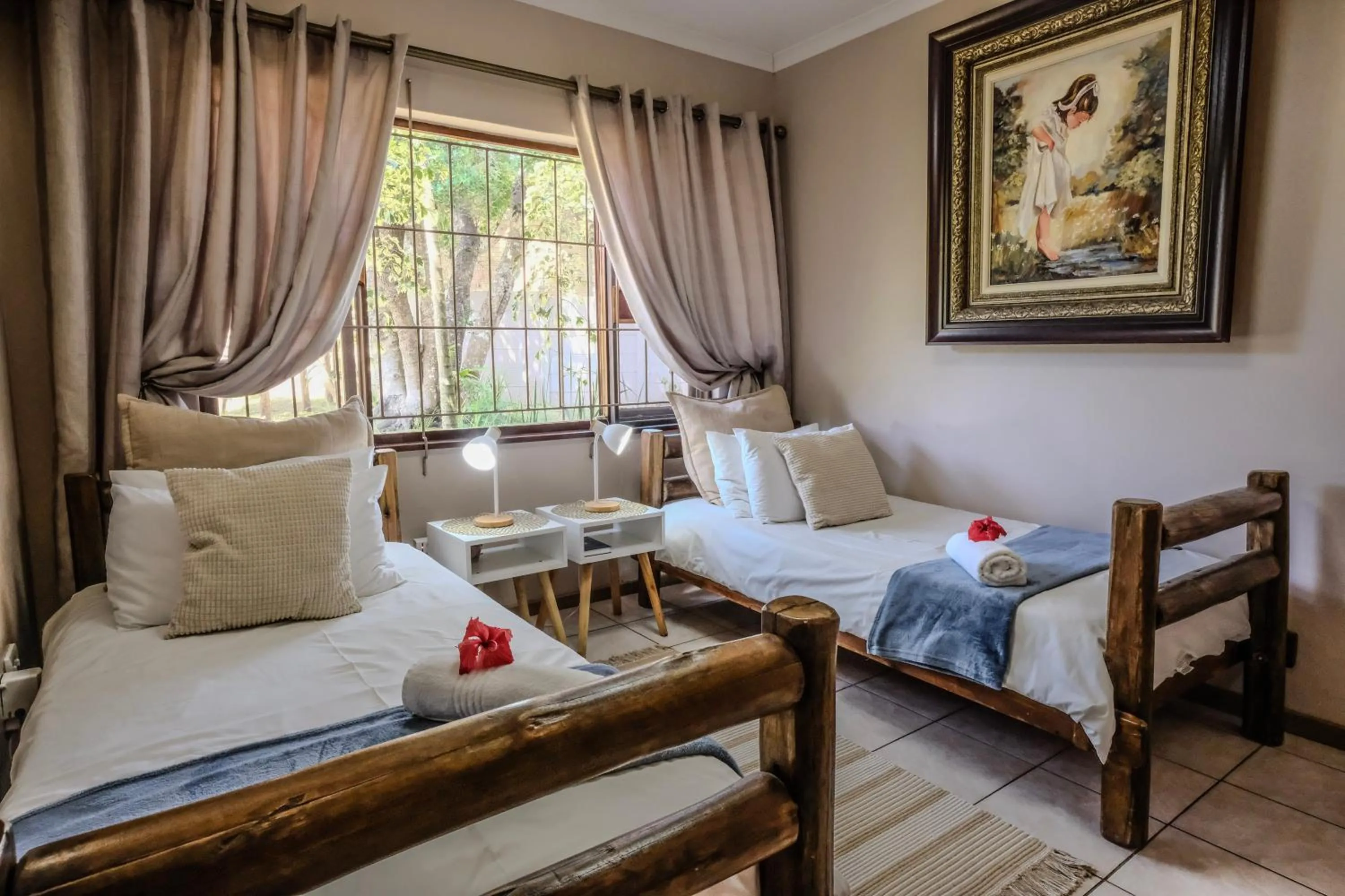 Bedroom, Bed in Pelican's Nest Holiday Home St Lucia
