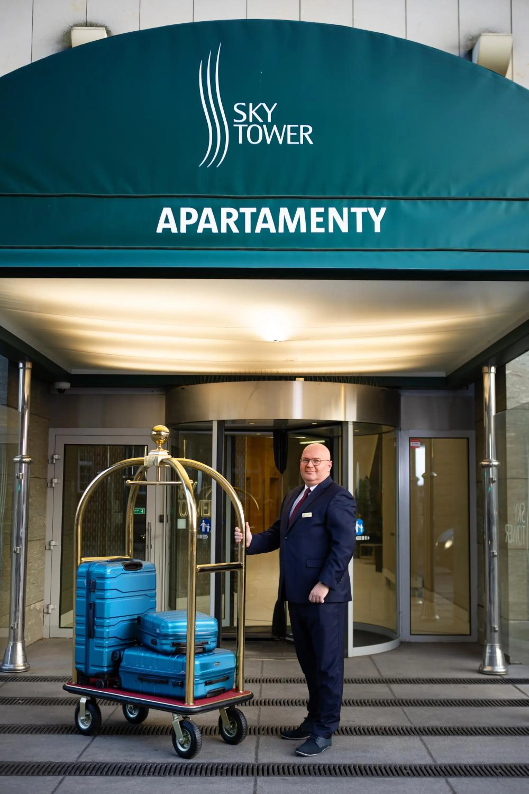 Staff in 30th+ Floor Apartments in Sky Tower