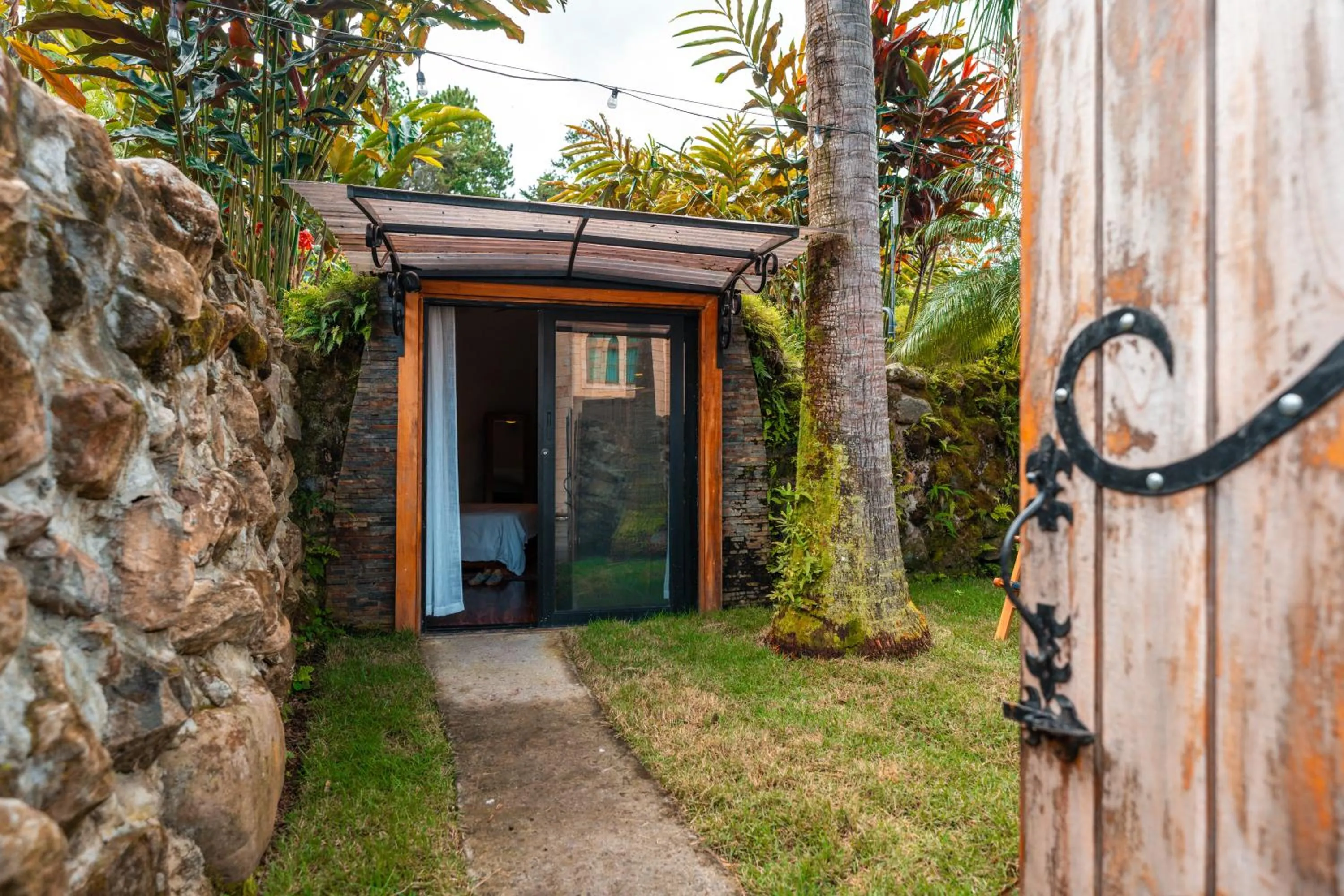 Garden in Bambuda Castle