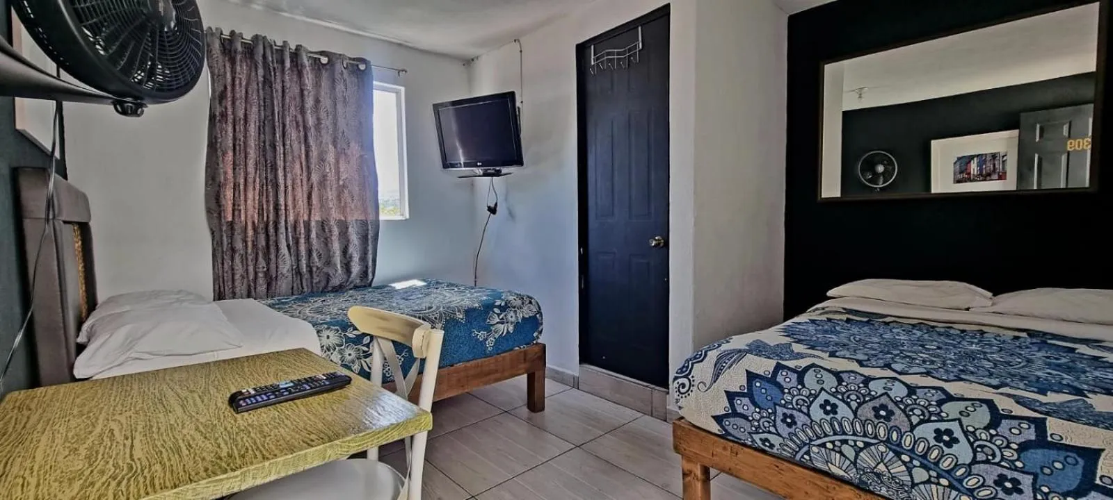 Bed in MINI HOTEL San Luis Potosí