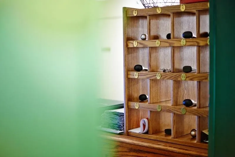 Decorative detail in Logis Hôtel Restaurant du Moulin