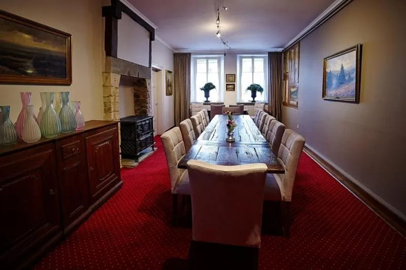 Business facilities in Logis Hôtel Restaurant du Moulin