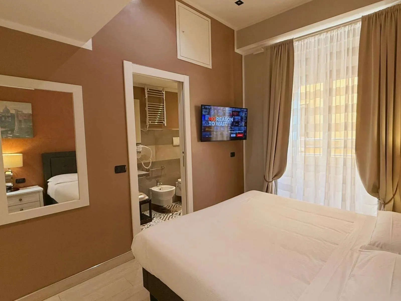 Bedroom, Bed in Fabio Massimo Guest House