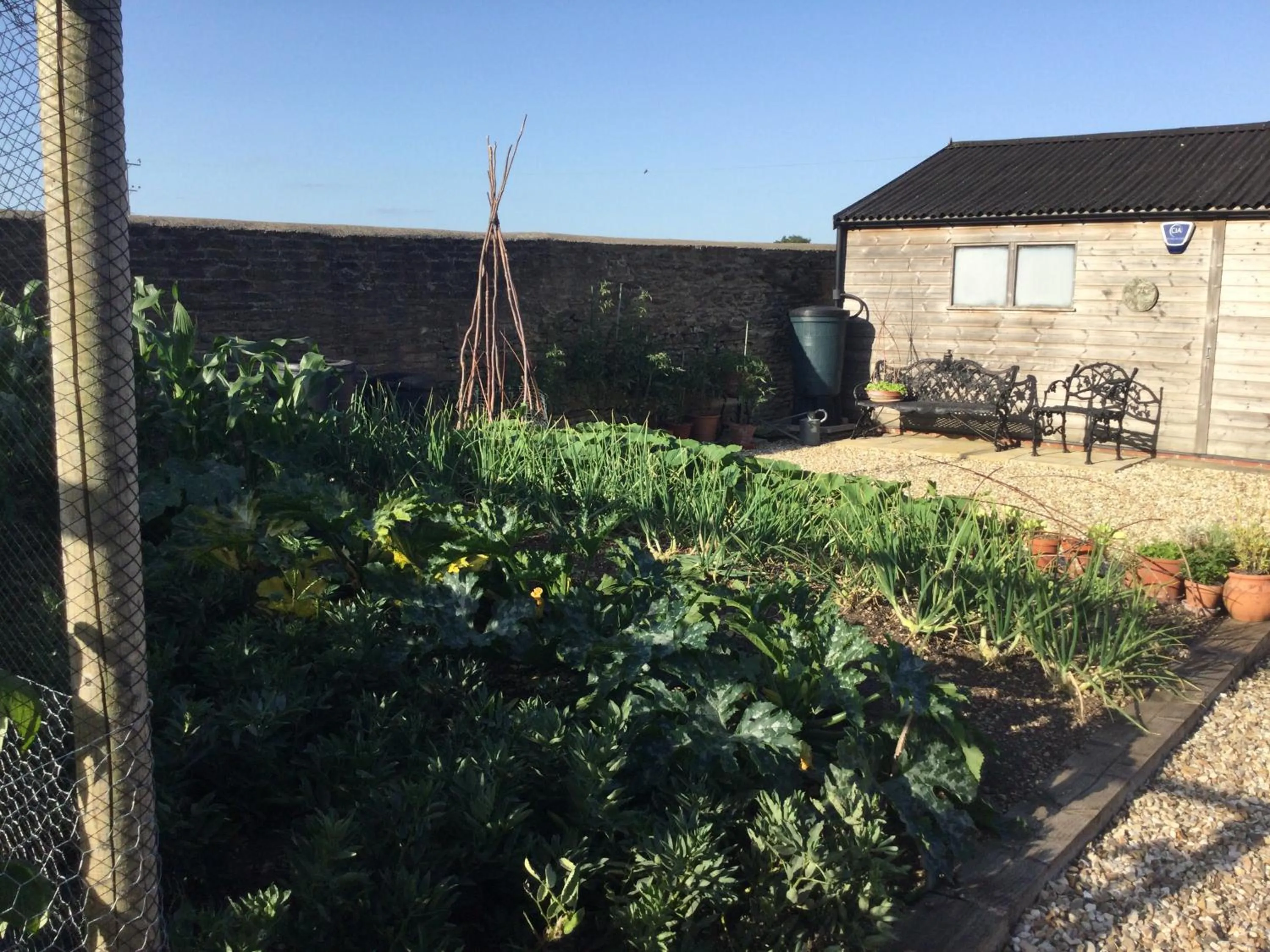 Field End House Strawberry Lane Meysey Hampton
