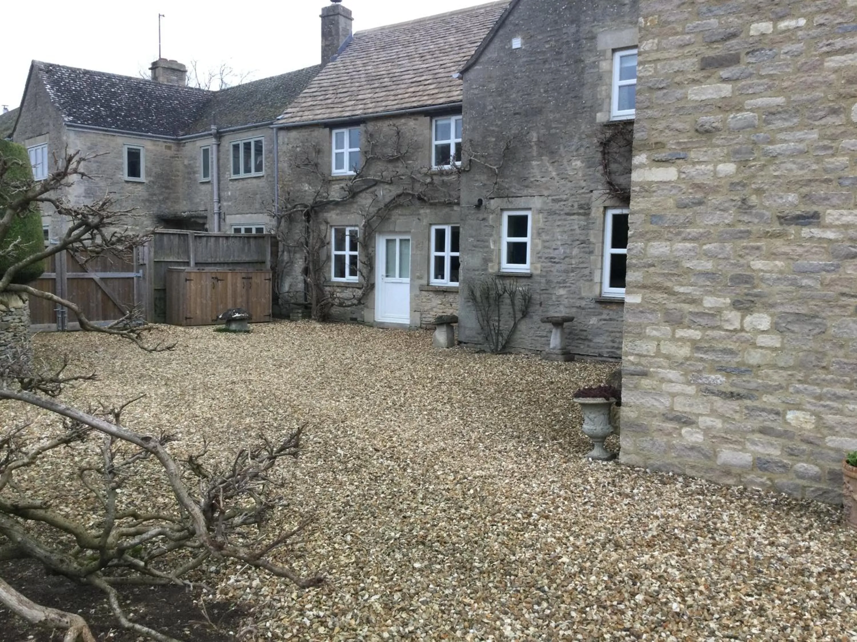 Field End House Strawberry Lane Meysey Hampton