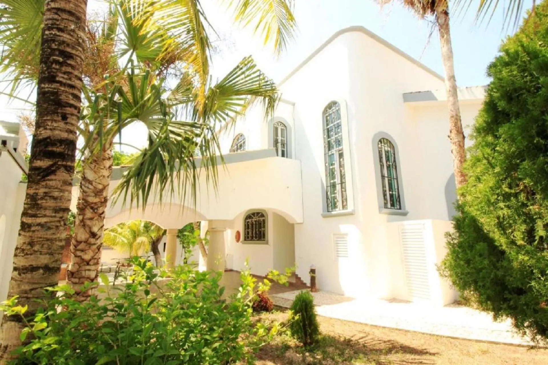 Property building in Claro de Luna