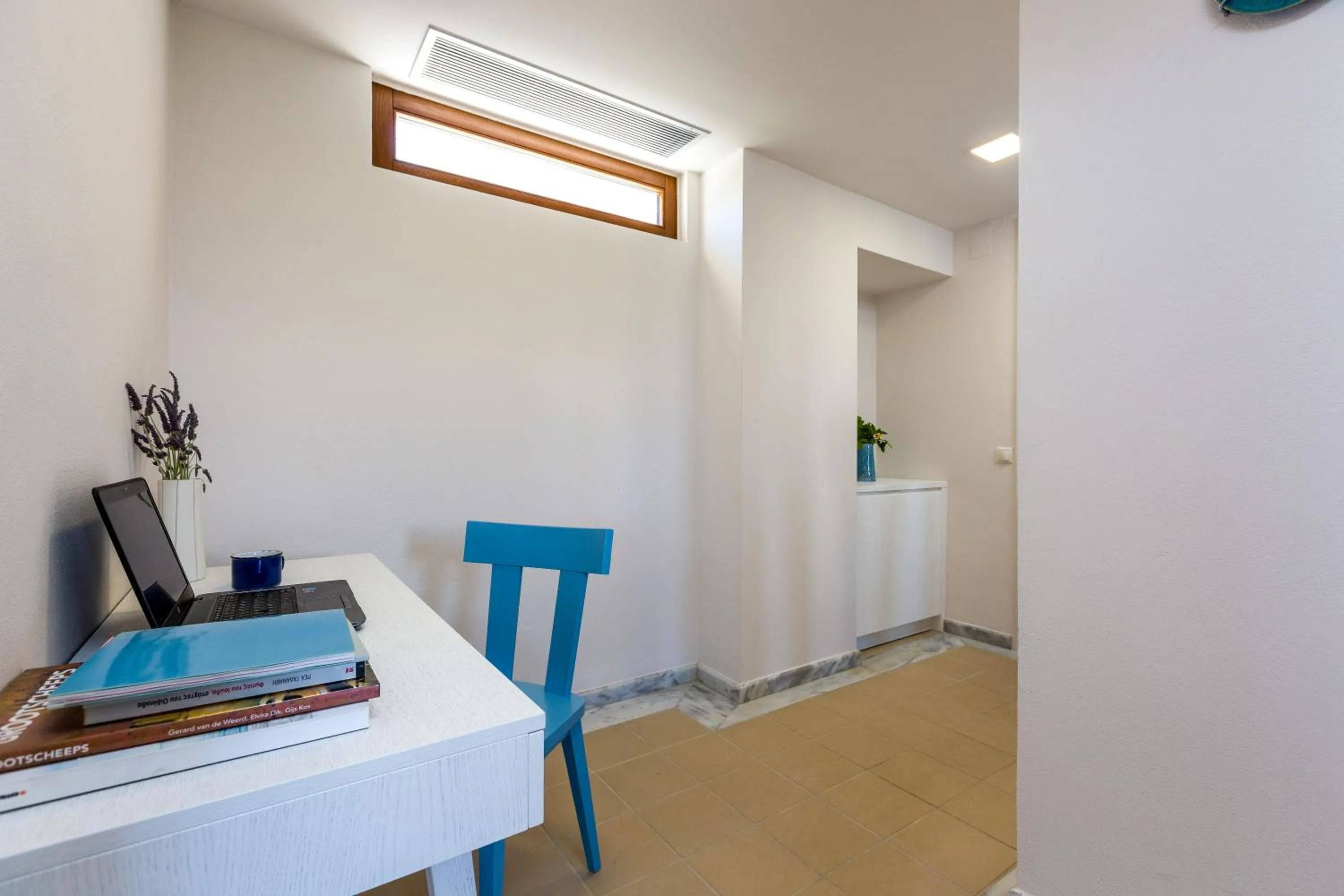 Library in Mikro Livadi Special Lodges - Has an Eco Salt water pool - 150m from the beach