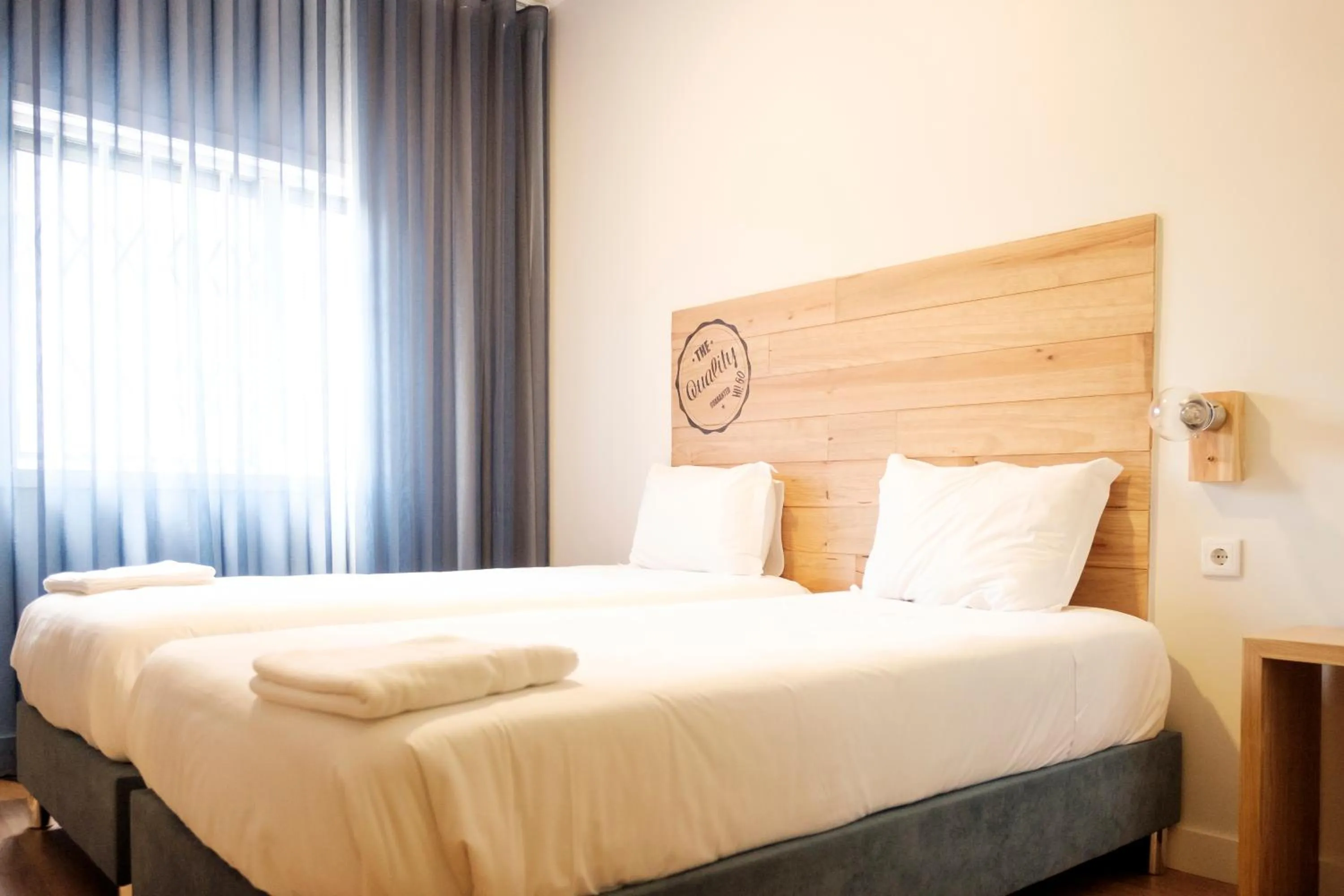 Bedroom, Bed in HI!GO