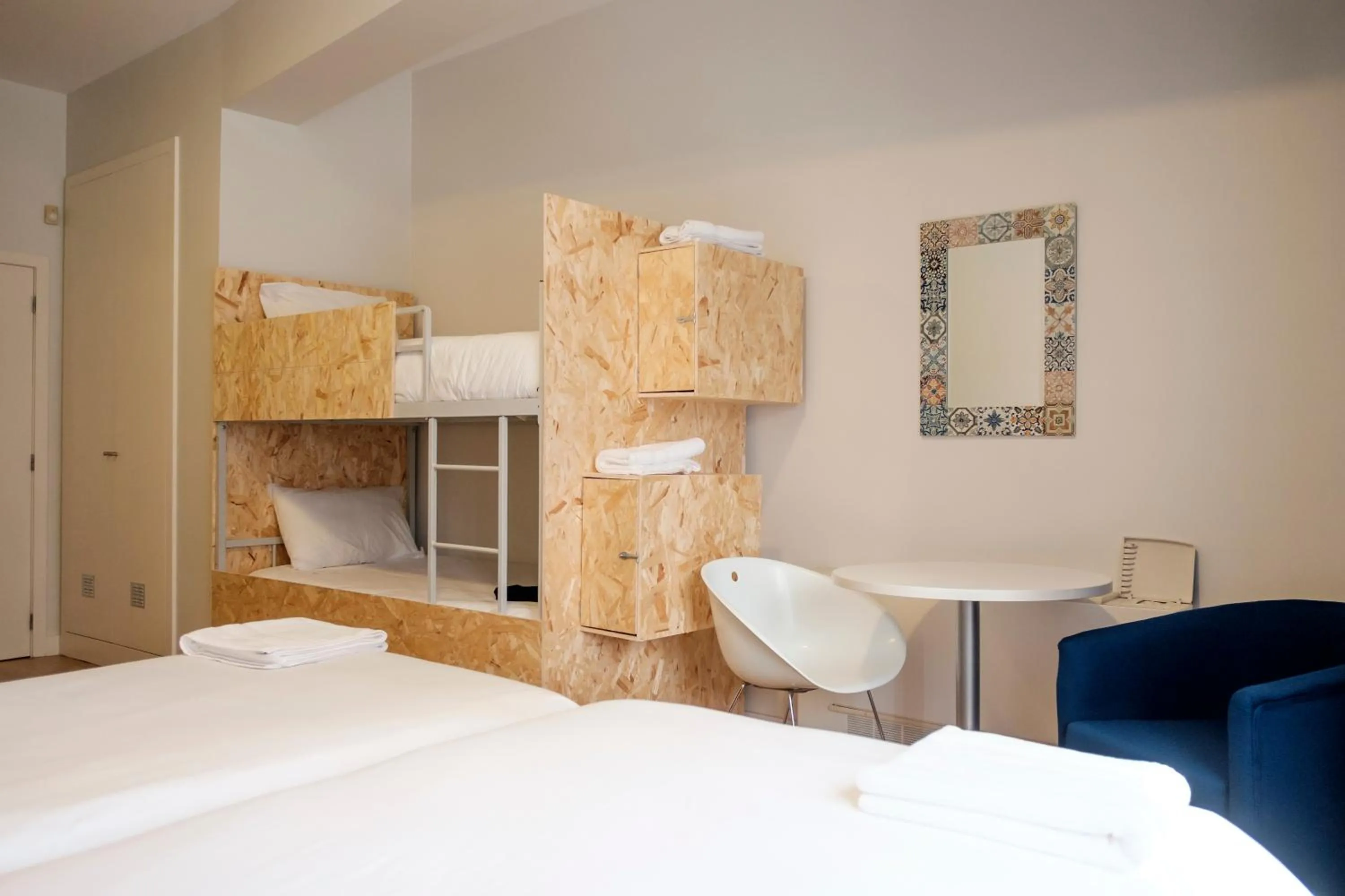 bunk bed, Bed in HI!GO