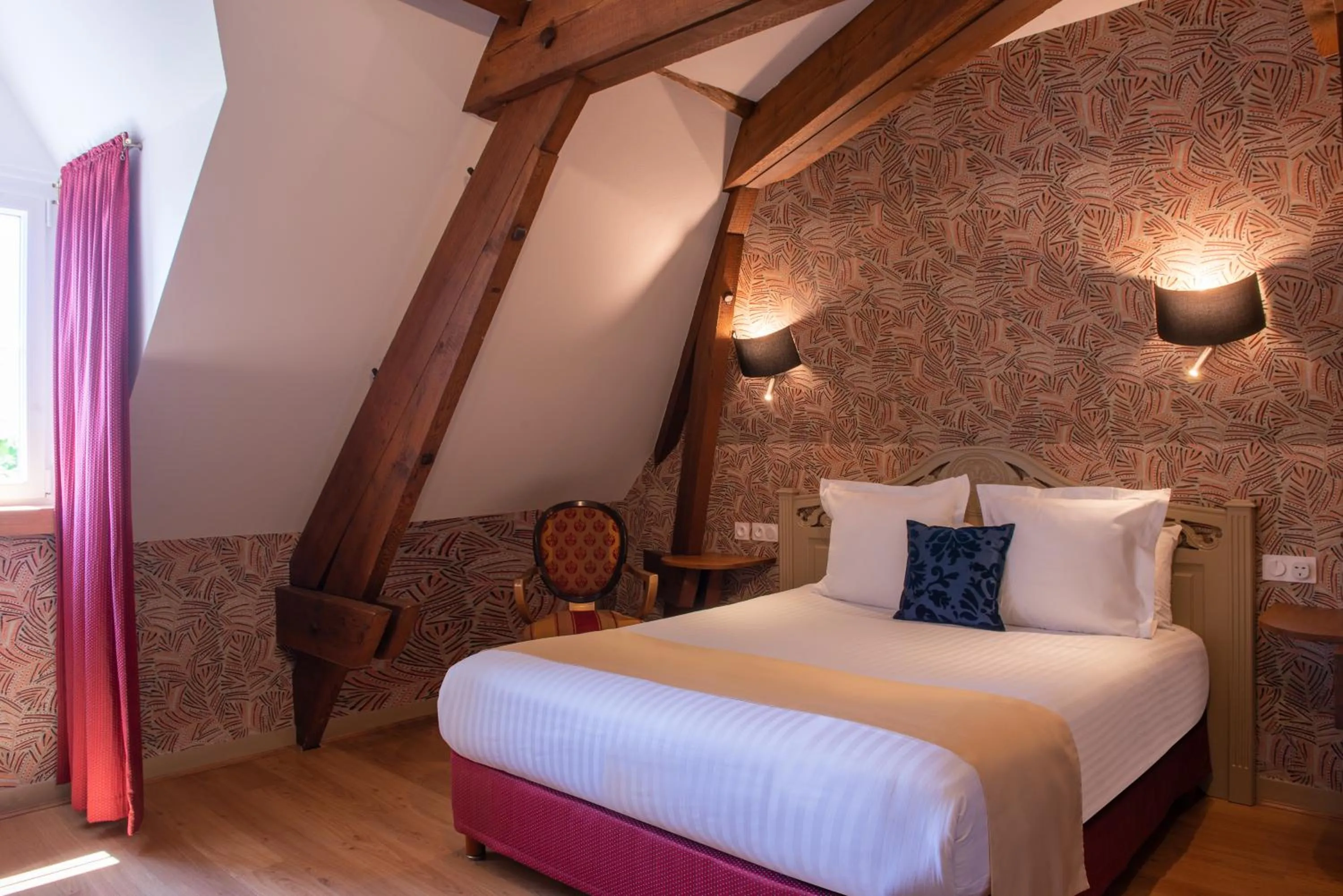 Bedroom, Bed in Le Relais Des Landes - Demeures et Chateaux
