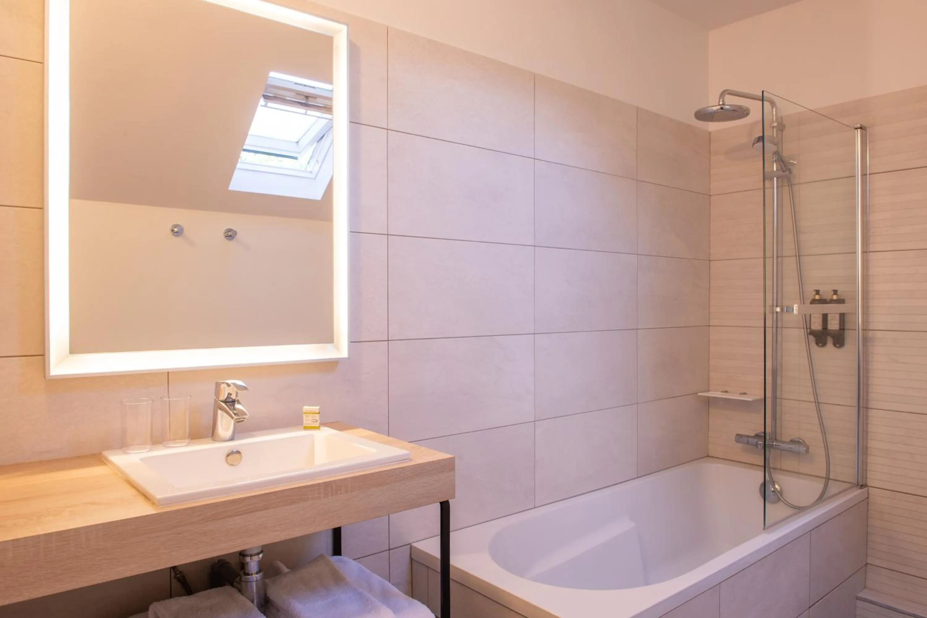 Bathroom in Le Relais Des Landes - Demeures et Chateaux