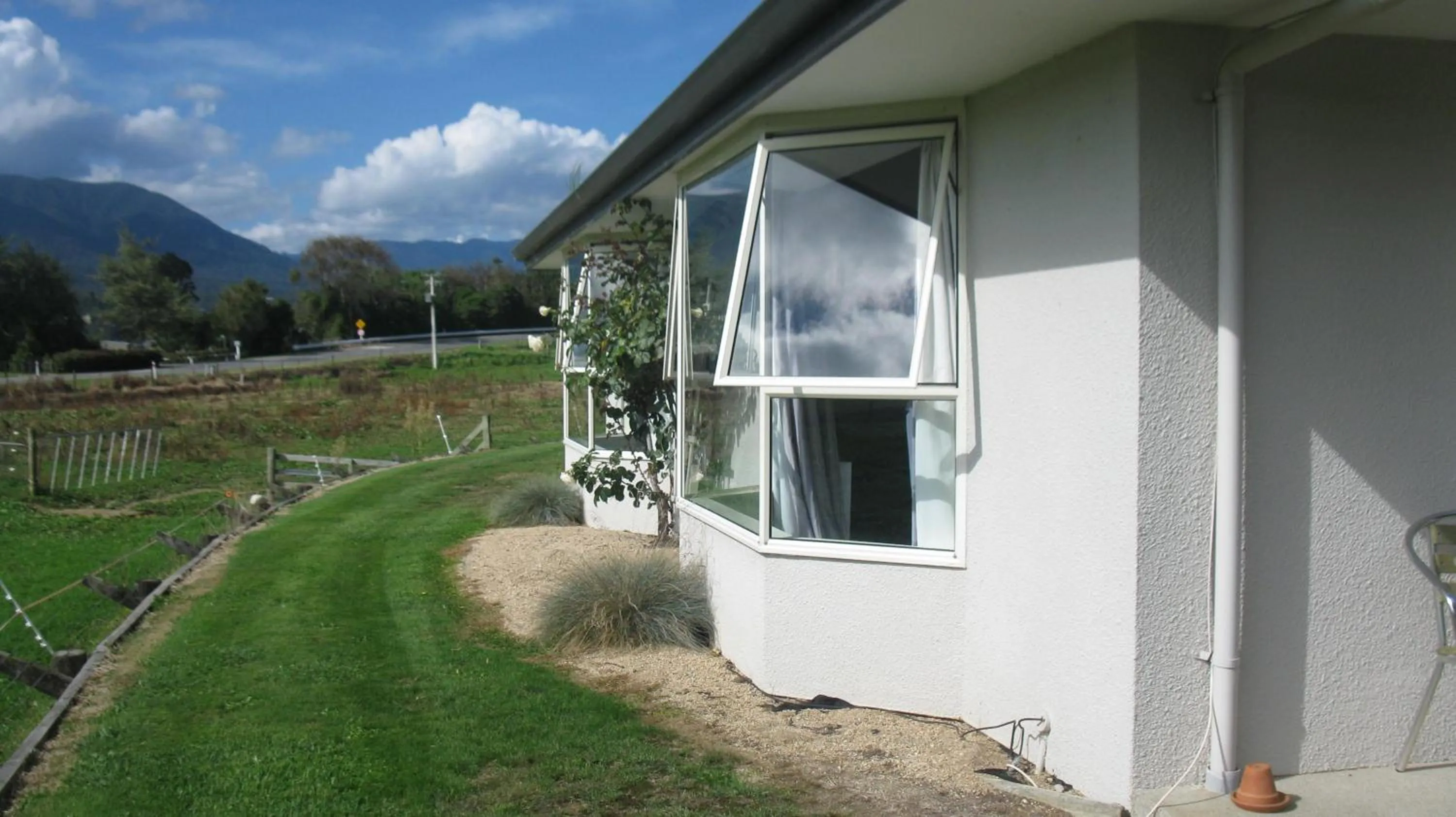 Property building in Karamea River Motels