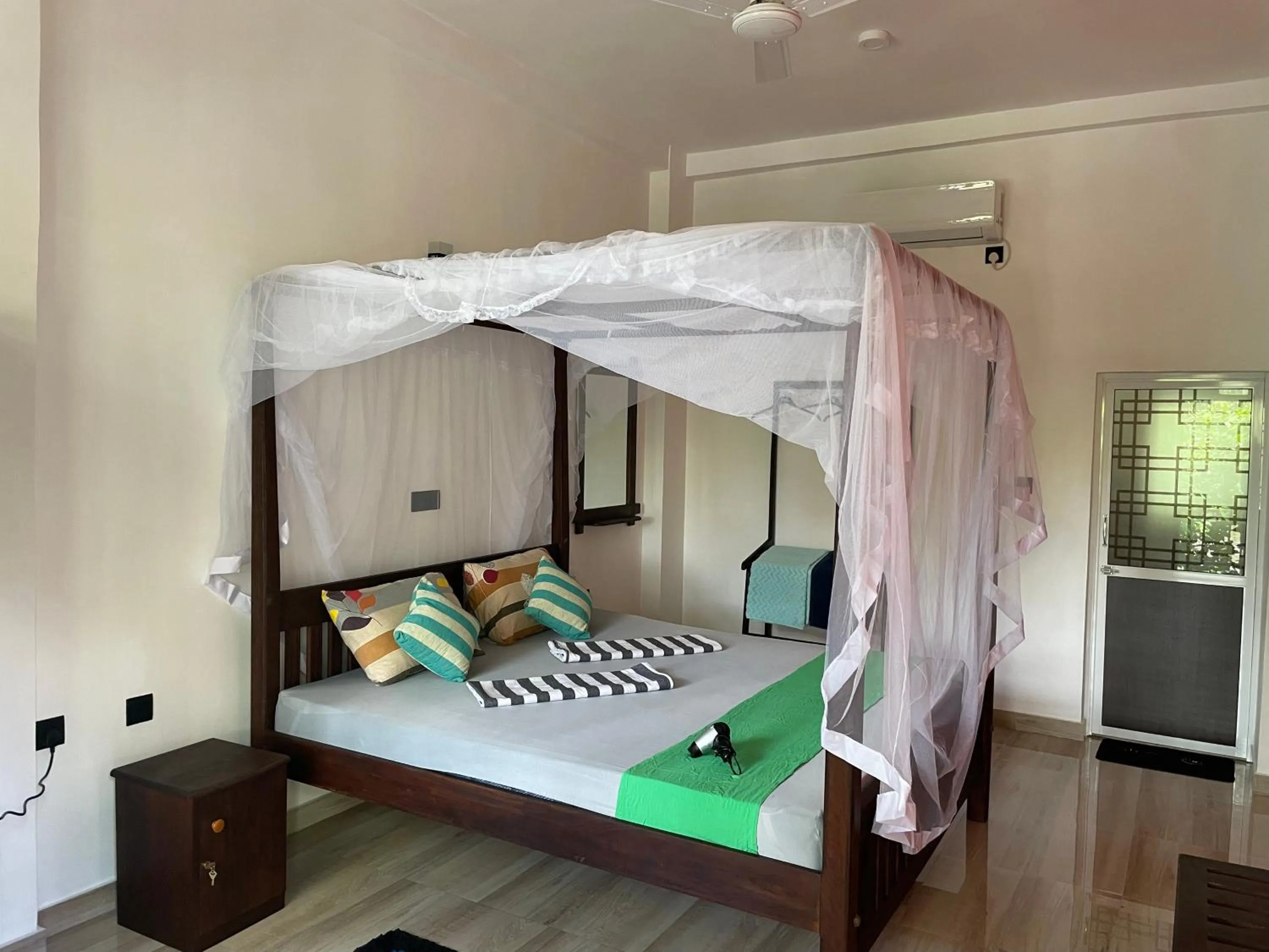 Bedroom, Bed in Pelli Riverine