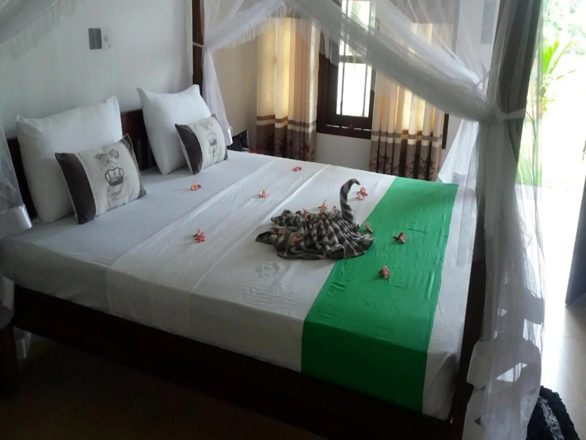 Bedroom, Bed in Pelli Riverine